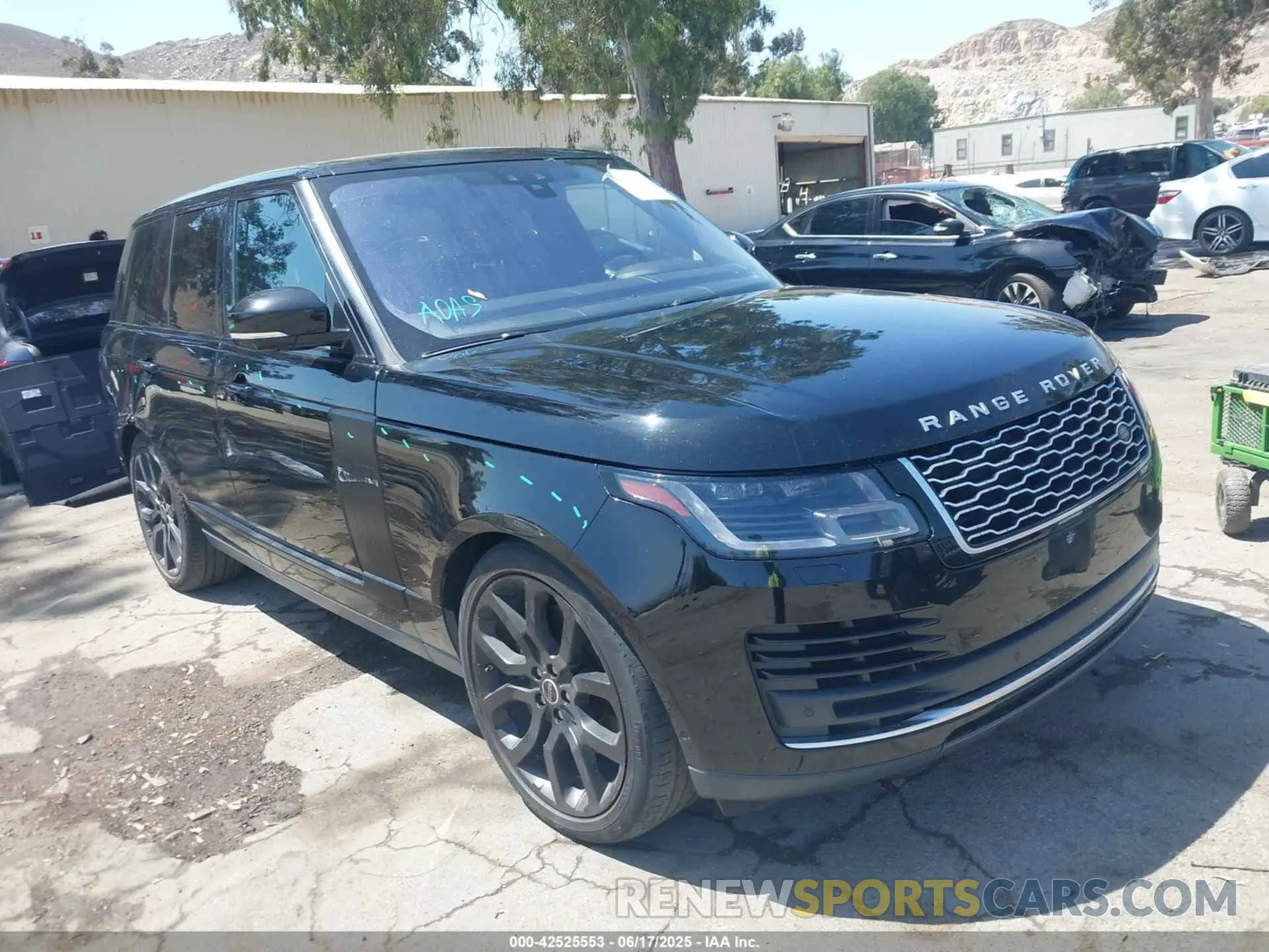1 Photograph of a damaged car SALGS2RE3KA525210 LAND ROVER RANGE ROVER 2019