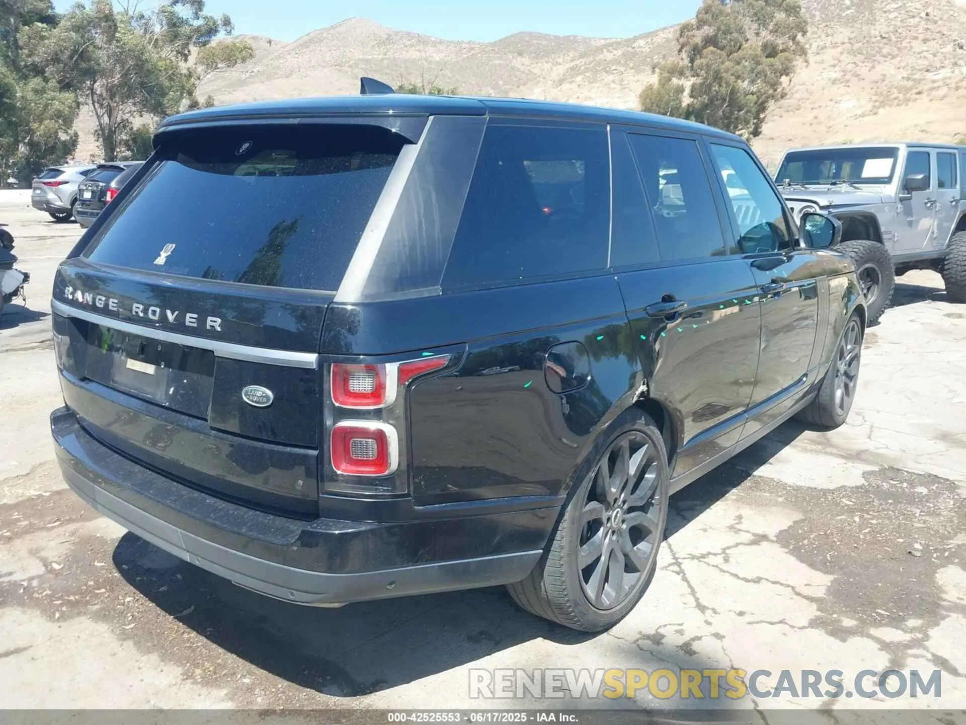 4 Photograph of a damaged car SALGS2RE3KA525210 LAND ROVER RANGE ROVER 2019