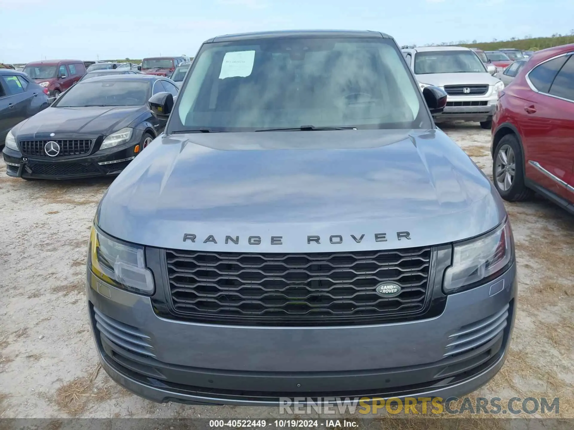 11 Photograph of a damaged car SALGS2RE3KA538328 LAND ROVER RANGE ROVER 2019