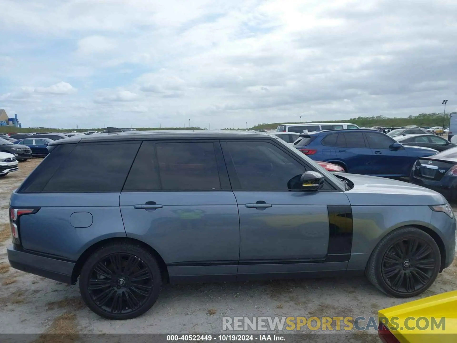 12 Photograph of a damaged car SALGS2RE3KA538328 LAND ROVER RANGE ROVER 2019