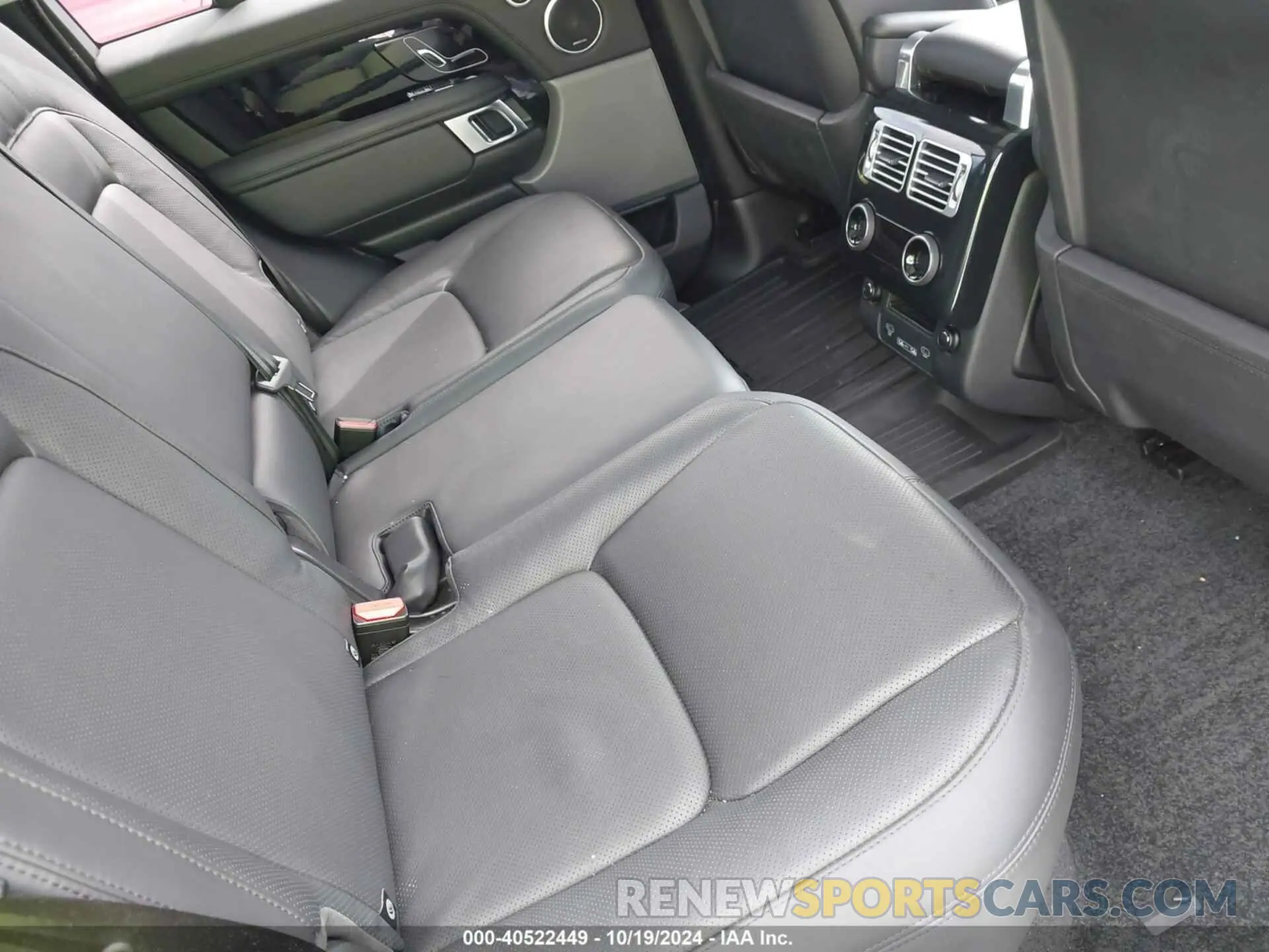 8 Photograph of a damaged car SALGS2RE3KA538328 LAND ROVER RANGE ROVER 2019