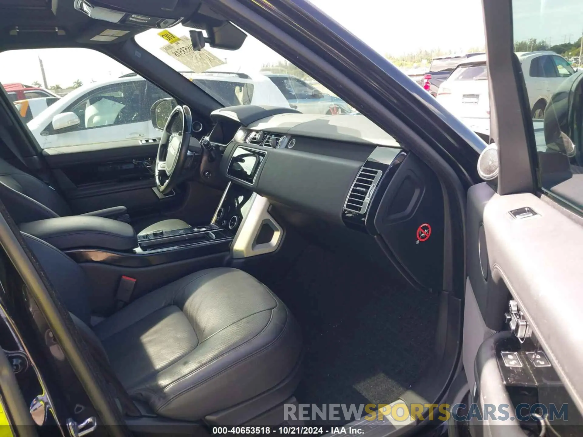 5 Photograph of a damaged car SALGS2RE6KA525766 LAND ROVER RANGE ROVER 2019