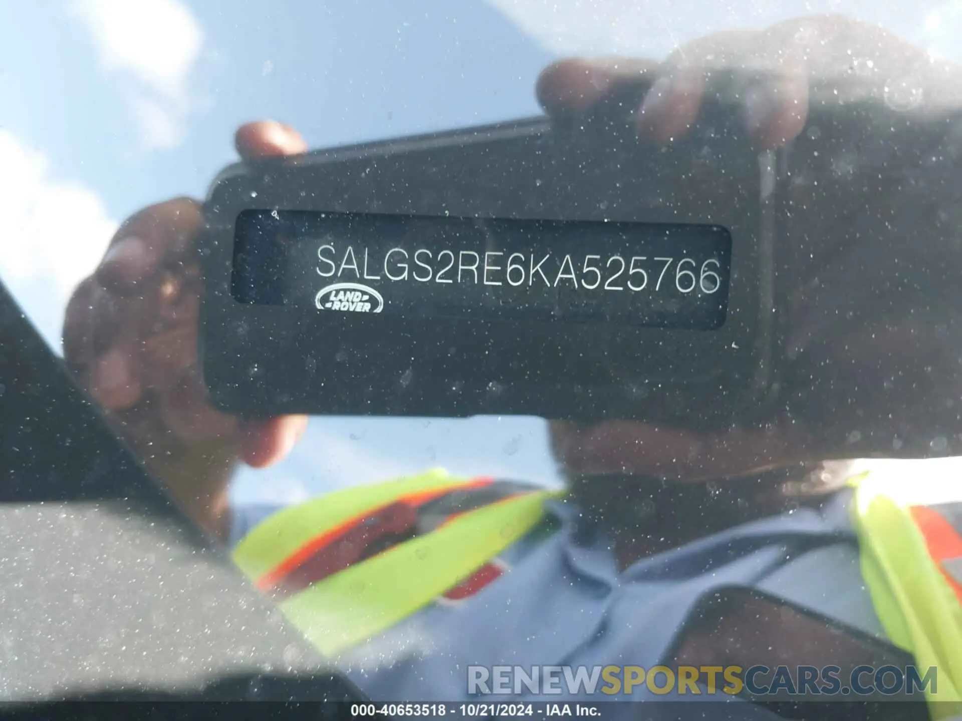 9 Photograph of a damaged car SALGS2RE6KA525766 LAND ROVER RANGE ROVER 2019