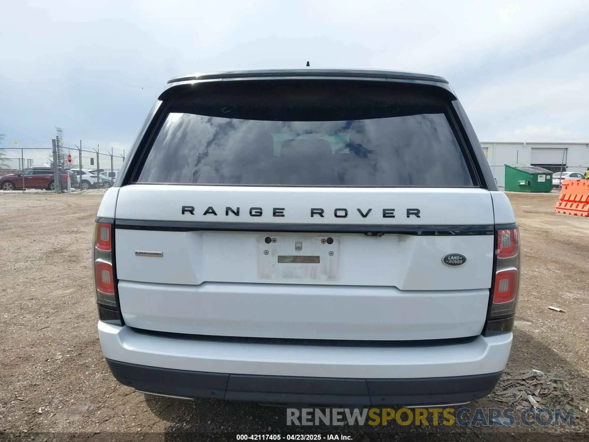 16 Photograph of a damaged car SALGS2RE6KA535049 LAND ROVER RANGE ROVER 2019