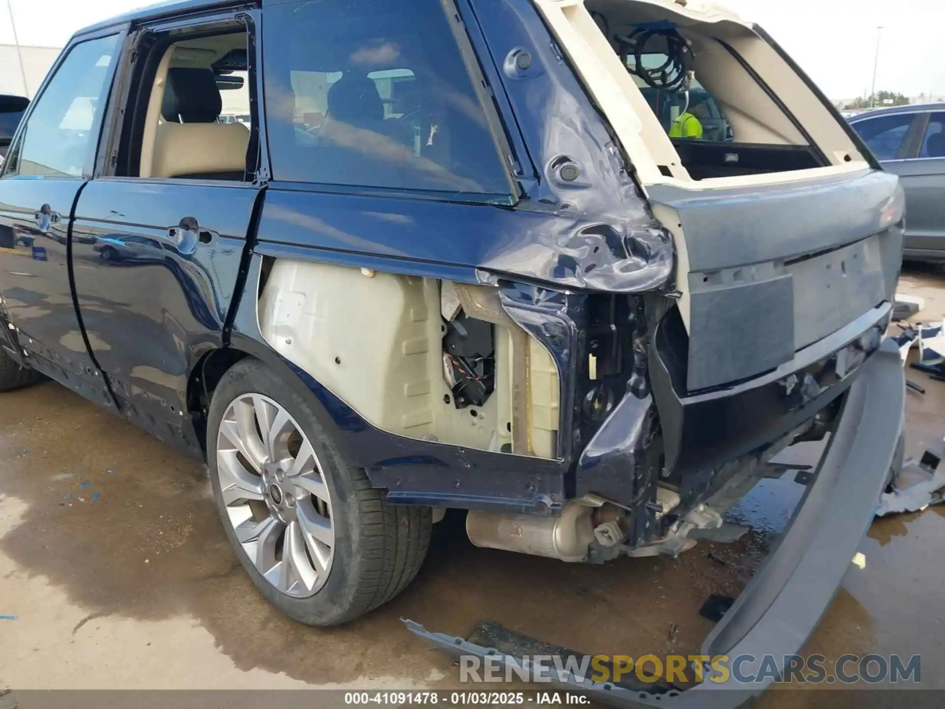 6 Photograph of a damaged car SALGS2RE7KA542043 LAND ROVER RANGE ROVER 2019