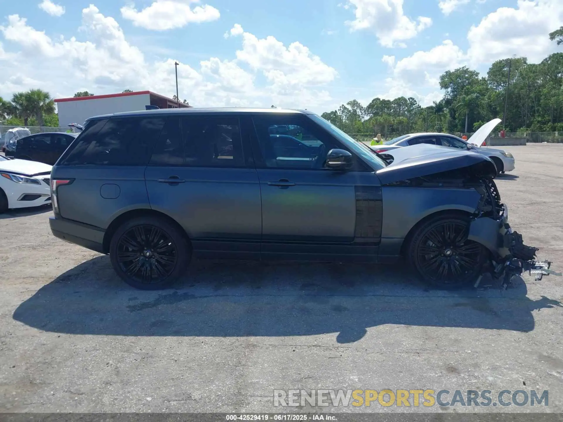 13 Photograph of a damaged car SALGS2RE8KA522240 LAND ROVER RANGE ROVER 2019