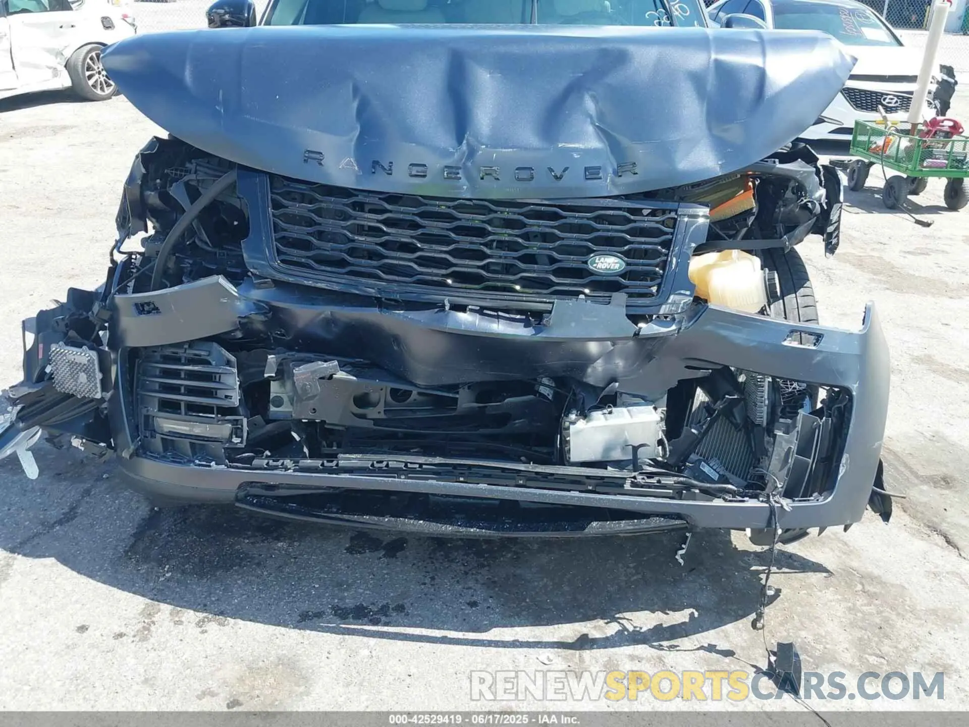 6 Photograph of a damaged car SALGS2RE8KA522240 LAND ROVER RANGE ROVER 2019