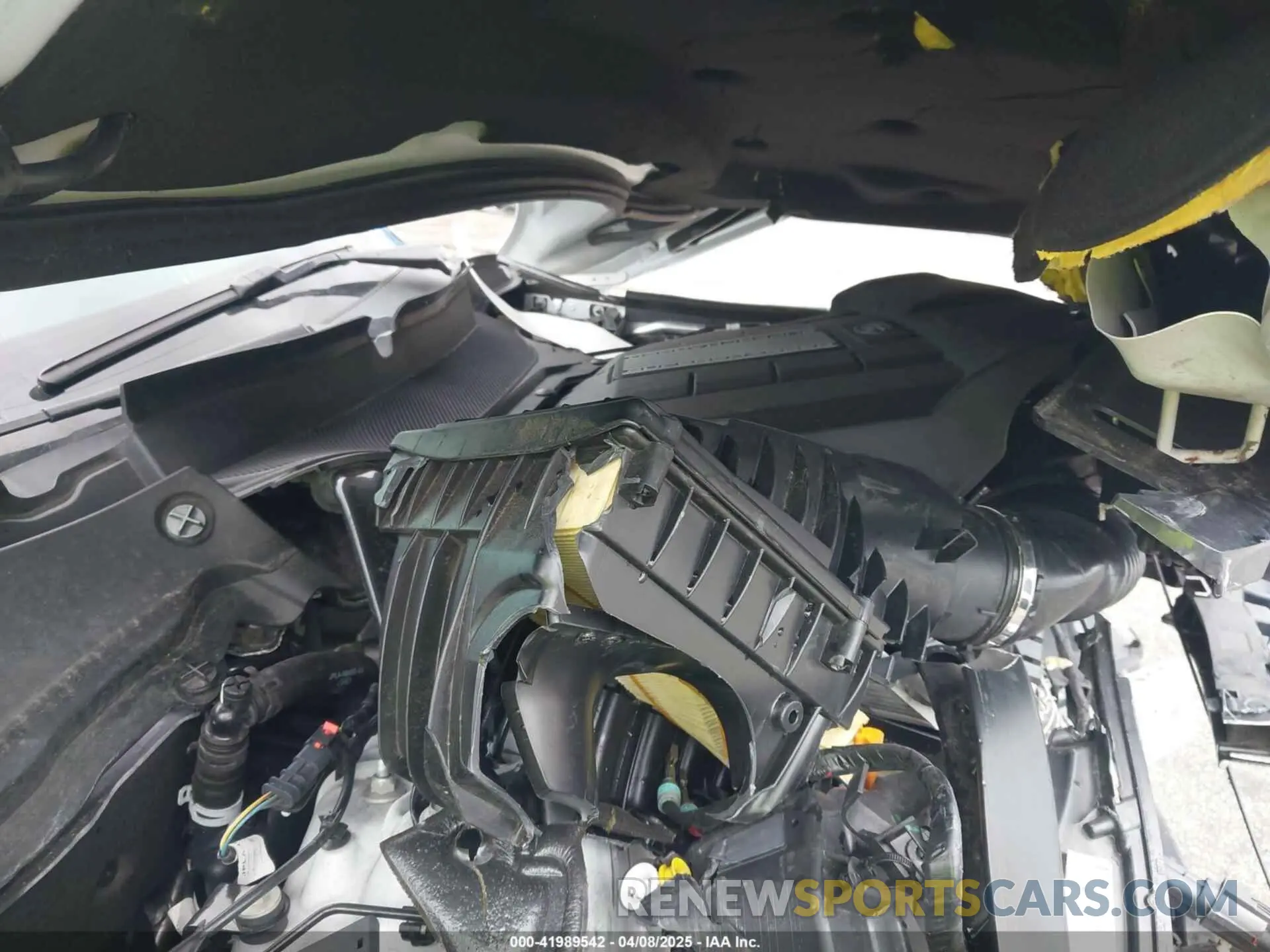 10 Photograph of a damaged car SALGS2RE8KA541001 LAND ROVER RANGE ROVER 2019