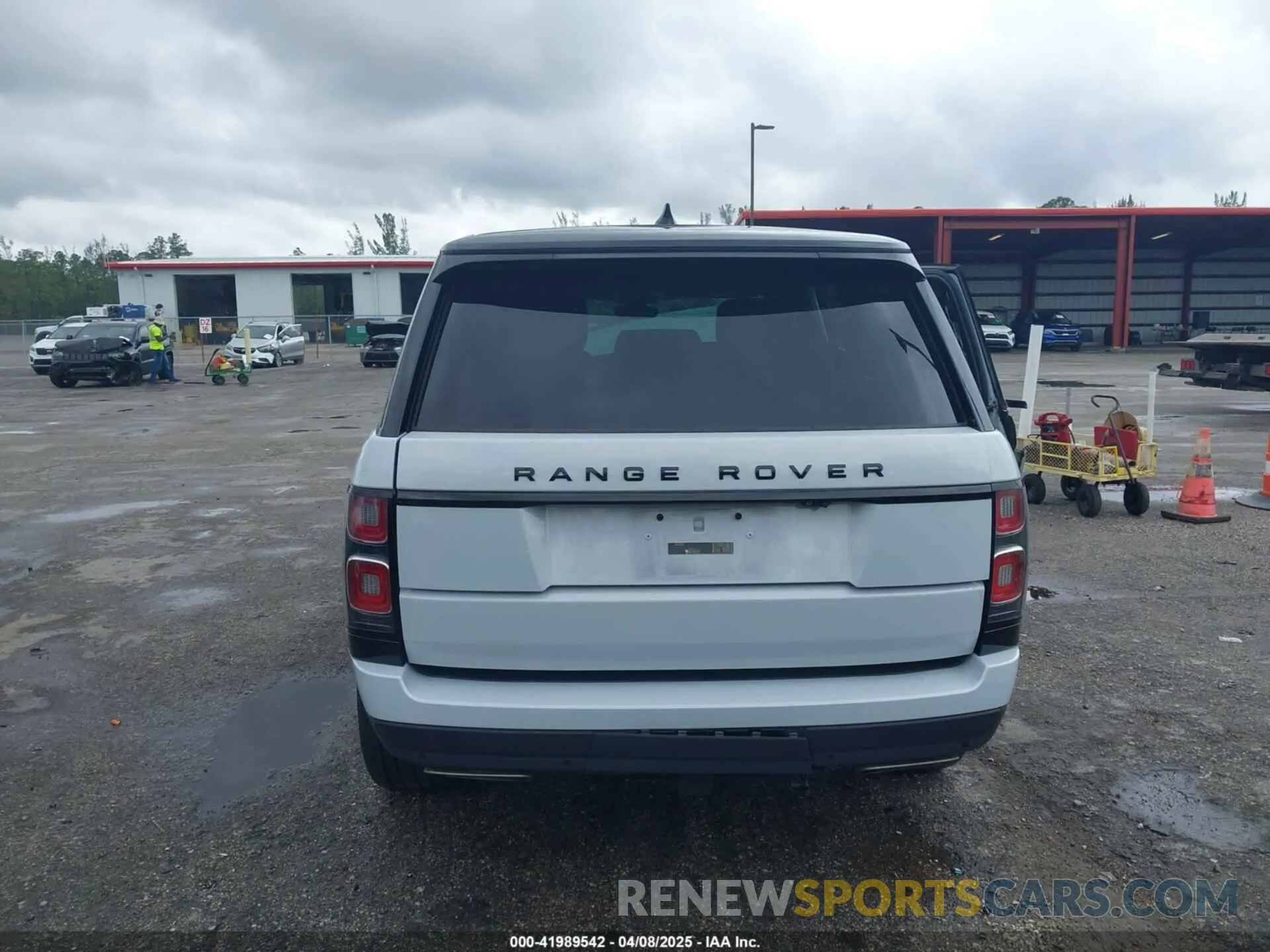 16 Photograph of a damaged car SALGS2RE8KA541001 LAND ROVER RANGE ROVER 2019