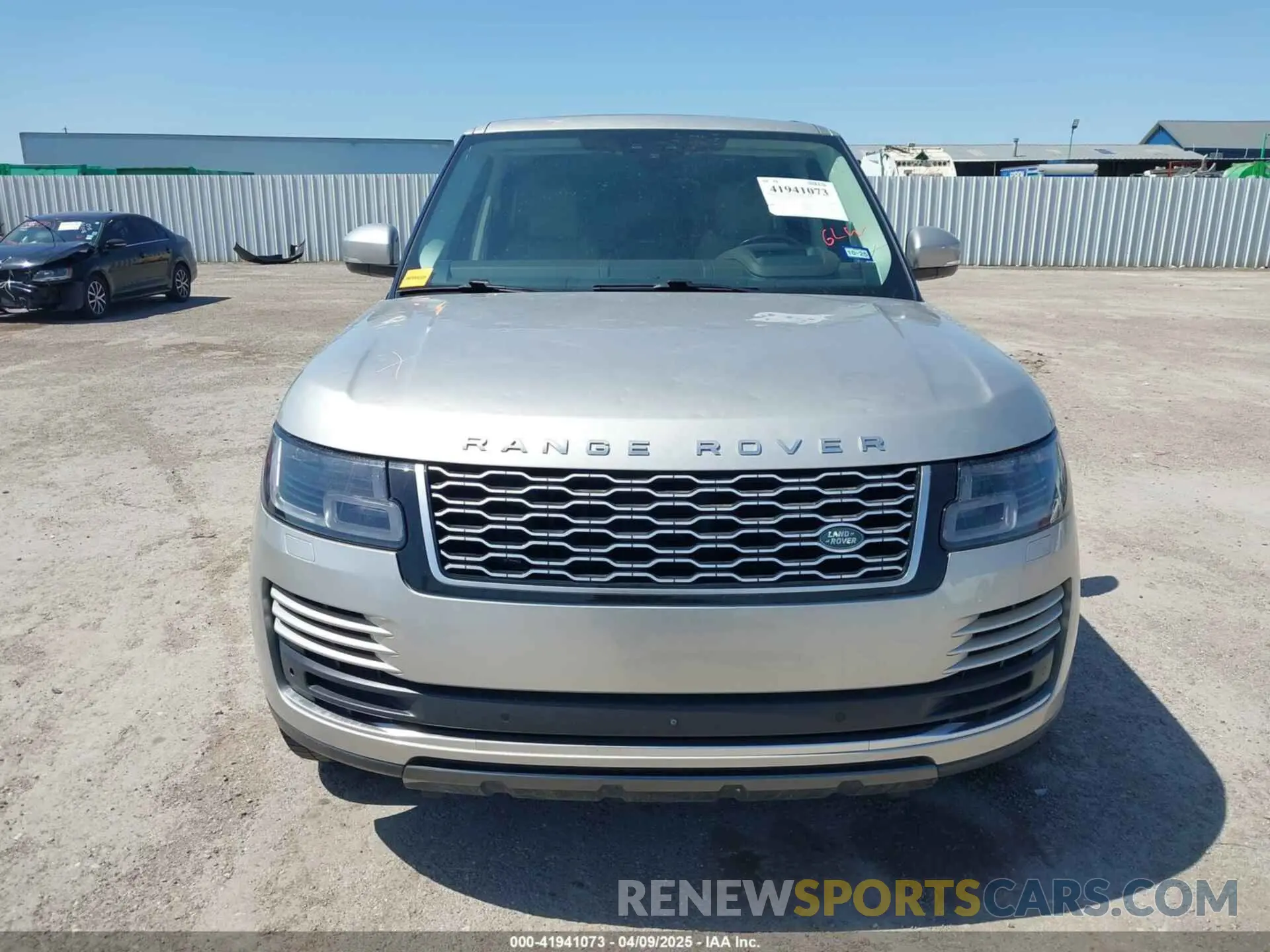 12 Photograph of a damaged car SALGS2RE9KA520688 LAND ROVER RANGE ROVER 2019