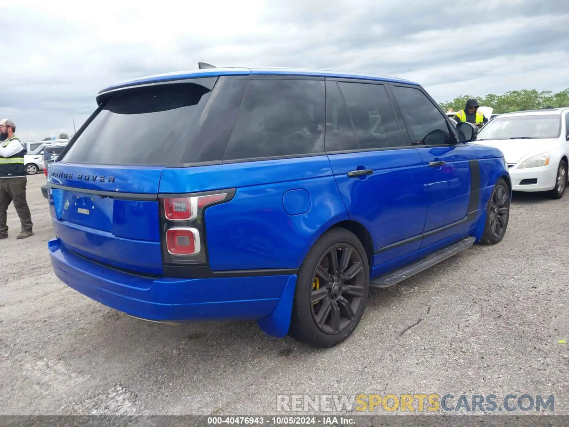 4 Photograph of a damaged car SALGS2REXKA563937 LAND ROVER RANGE ROVER 2019