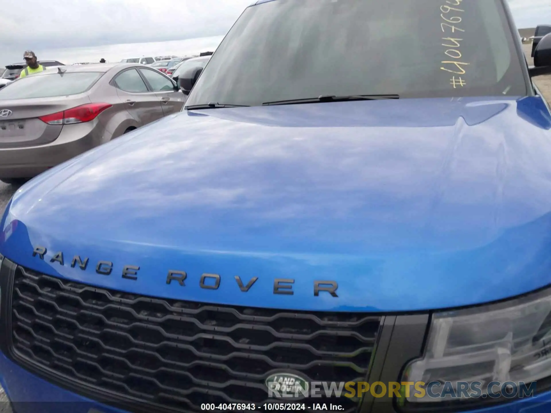 6 Photograph of a damaged car SALGS2REXKA563937 LAND ROVER RANGE ROVER 2019