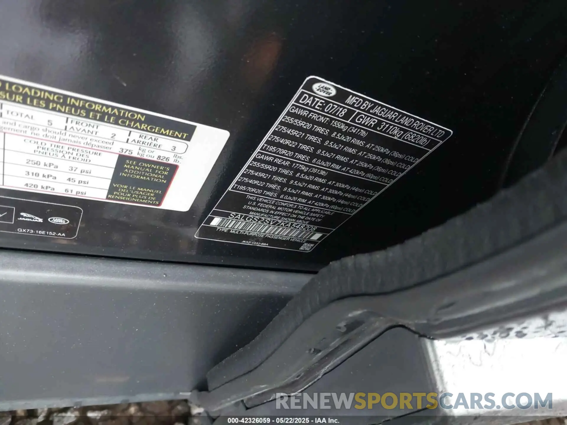 9 Photograph of a damaged car SALGS2SV0KA520119 LAND ROVER RANGE ROVER 2019