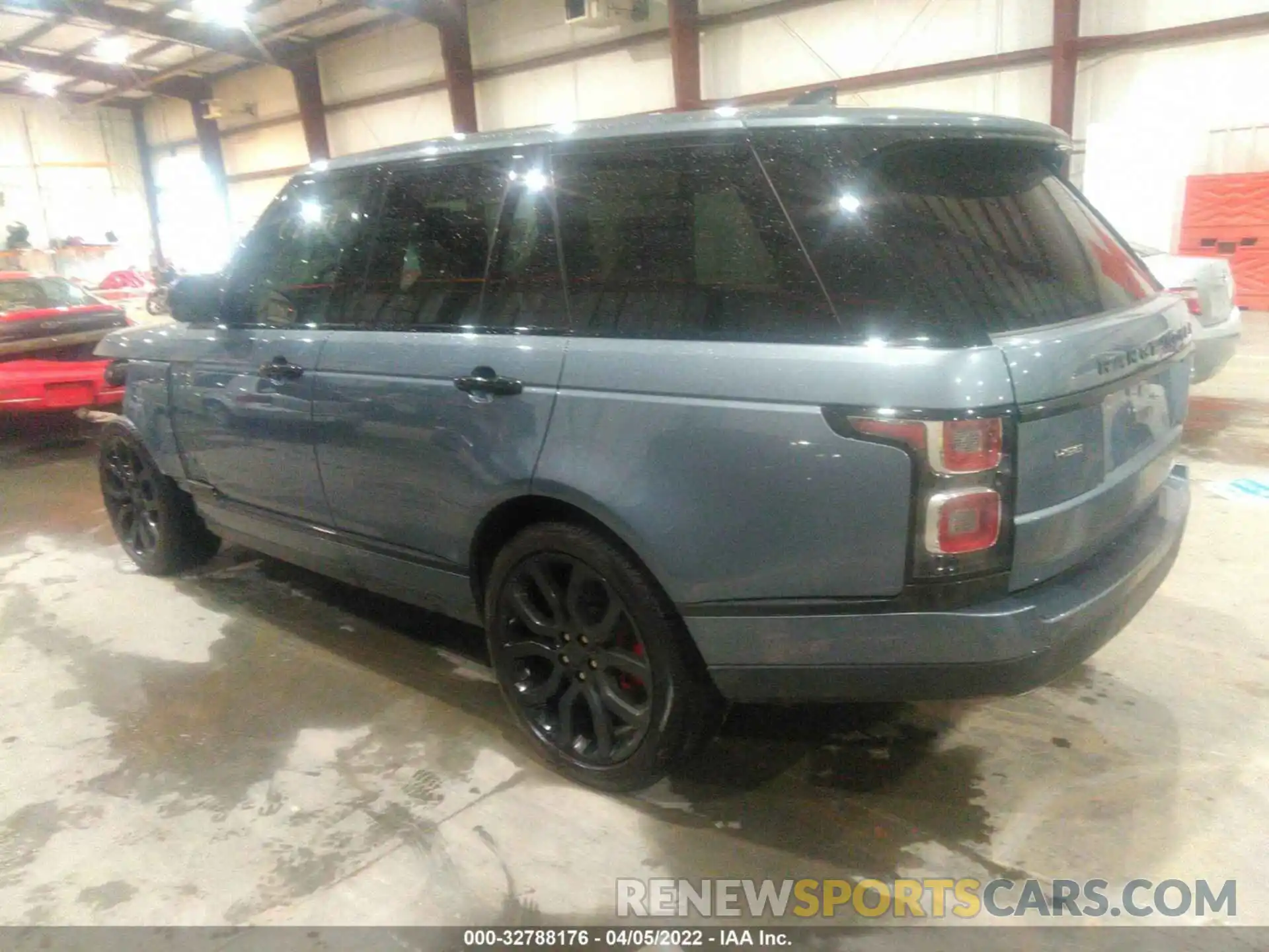 3 Photograph of a damaged car SALGS2SV0KA548227 LAND ROVER RANGE ROVER 2019