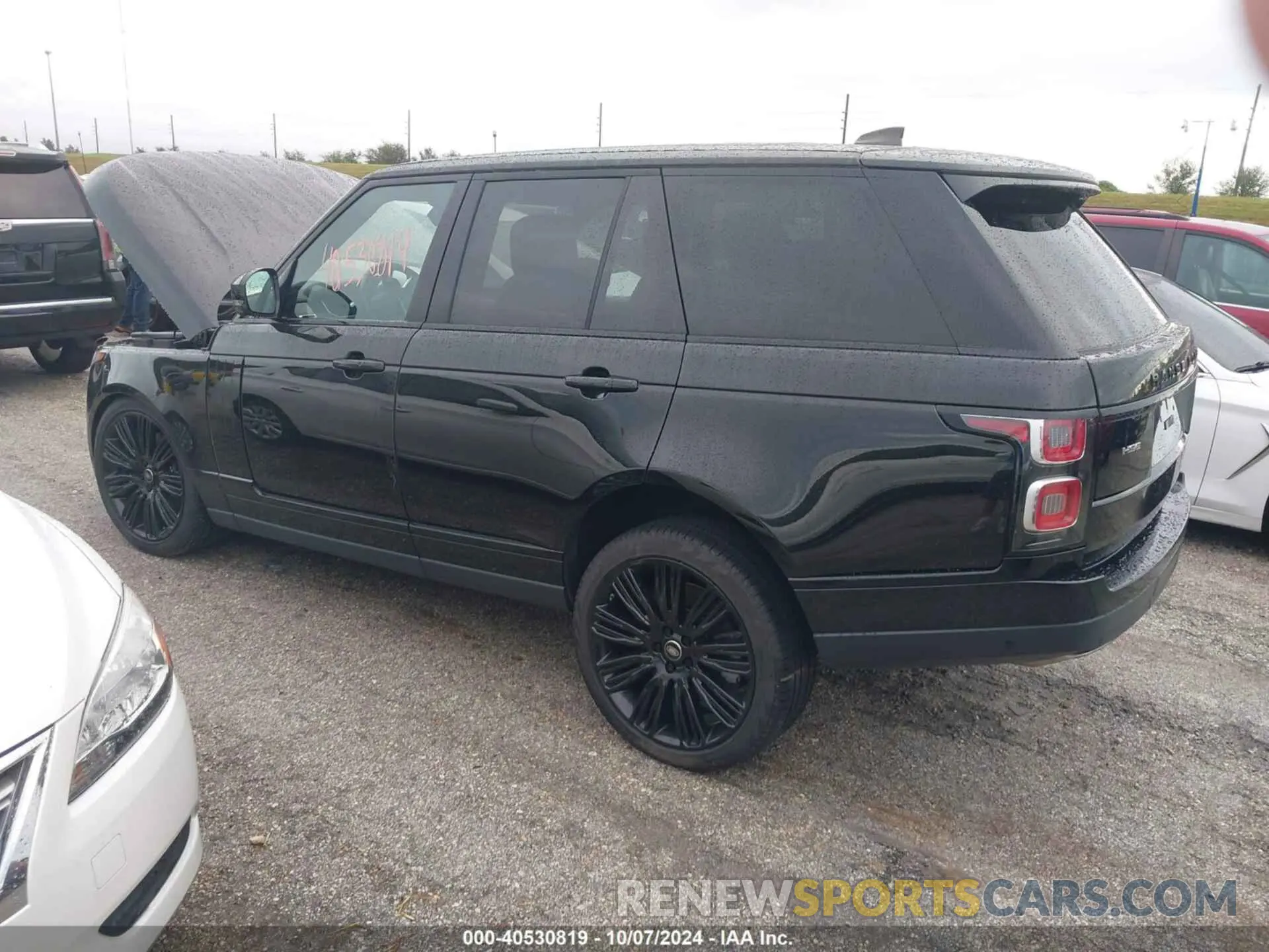 3 Photograph of a damaged car SALGS2SV0KA553721 LAND ROVER RANGE ROVER 2019