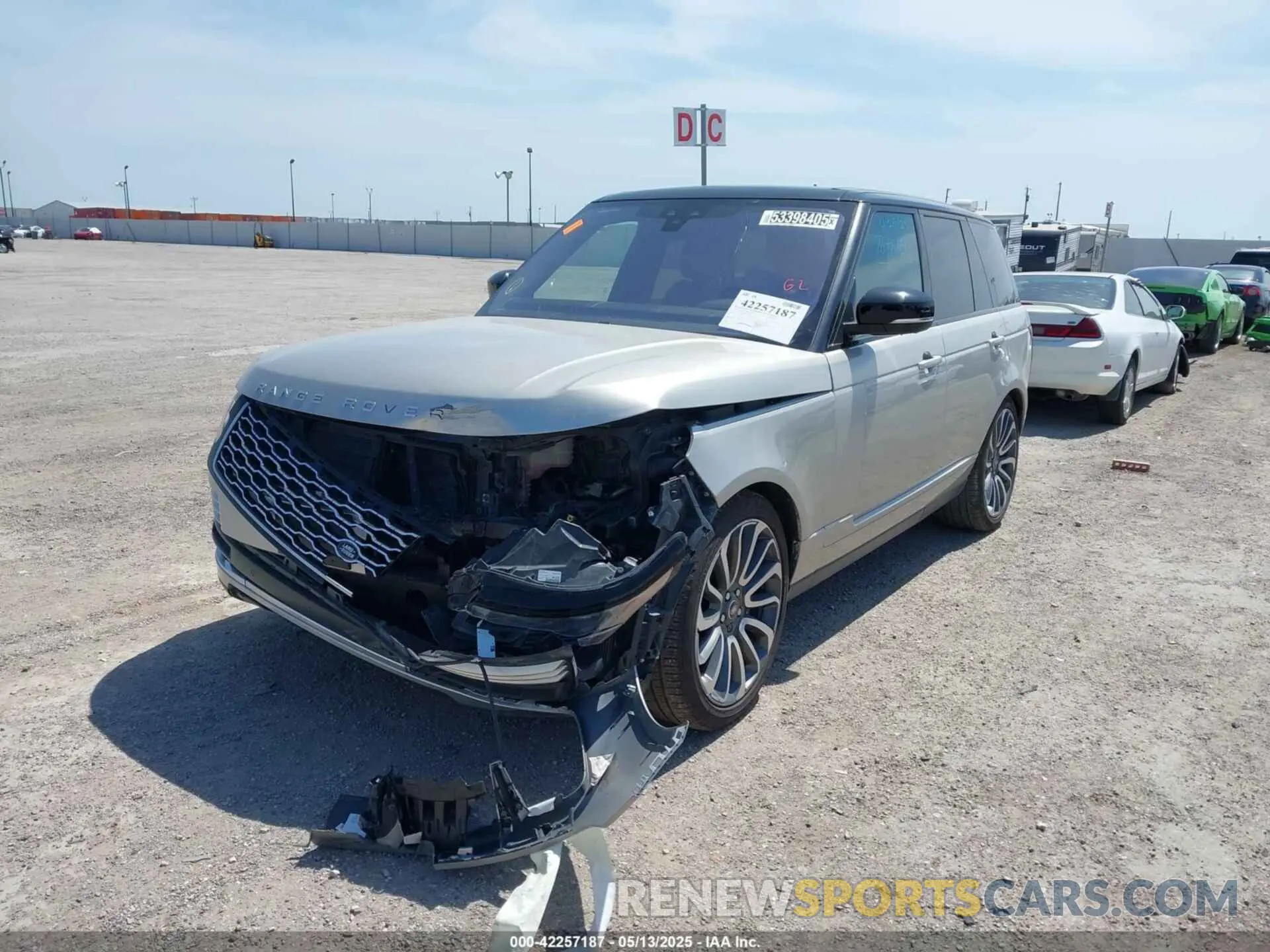 2 Photograph of a damaged car SALGS2SV2KA550061 LAND ROVER RANGE ROVER 2019