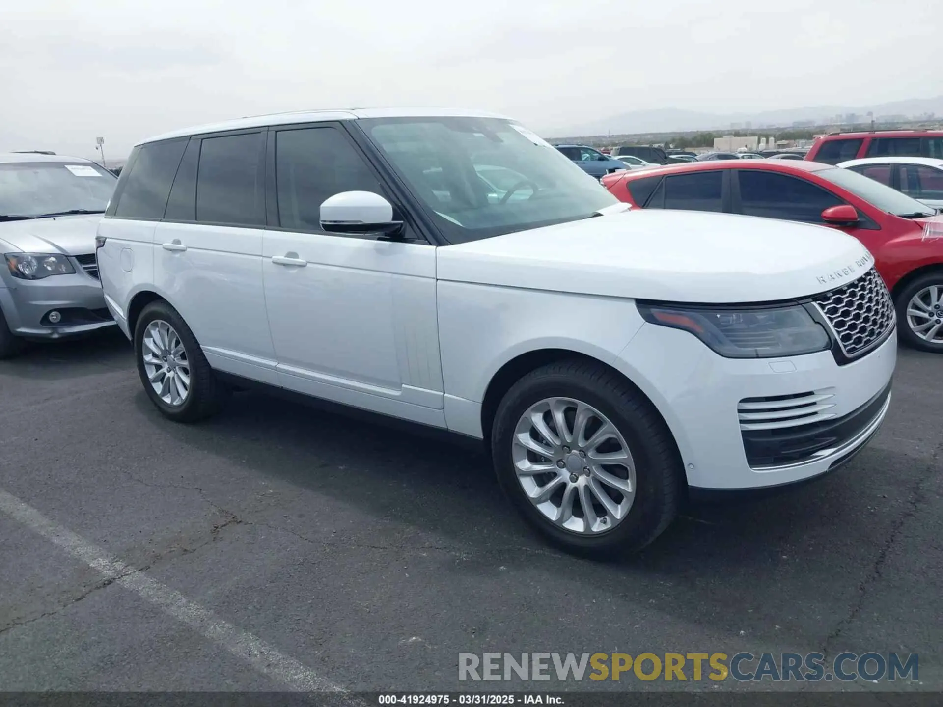 1 Photograph of a damaged car SALGS2SV2KA555261 LAND ROVER RANGE ROVER 2019