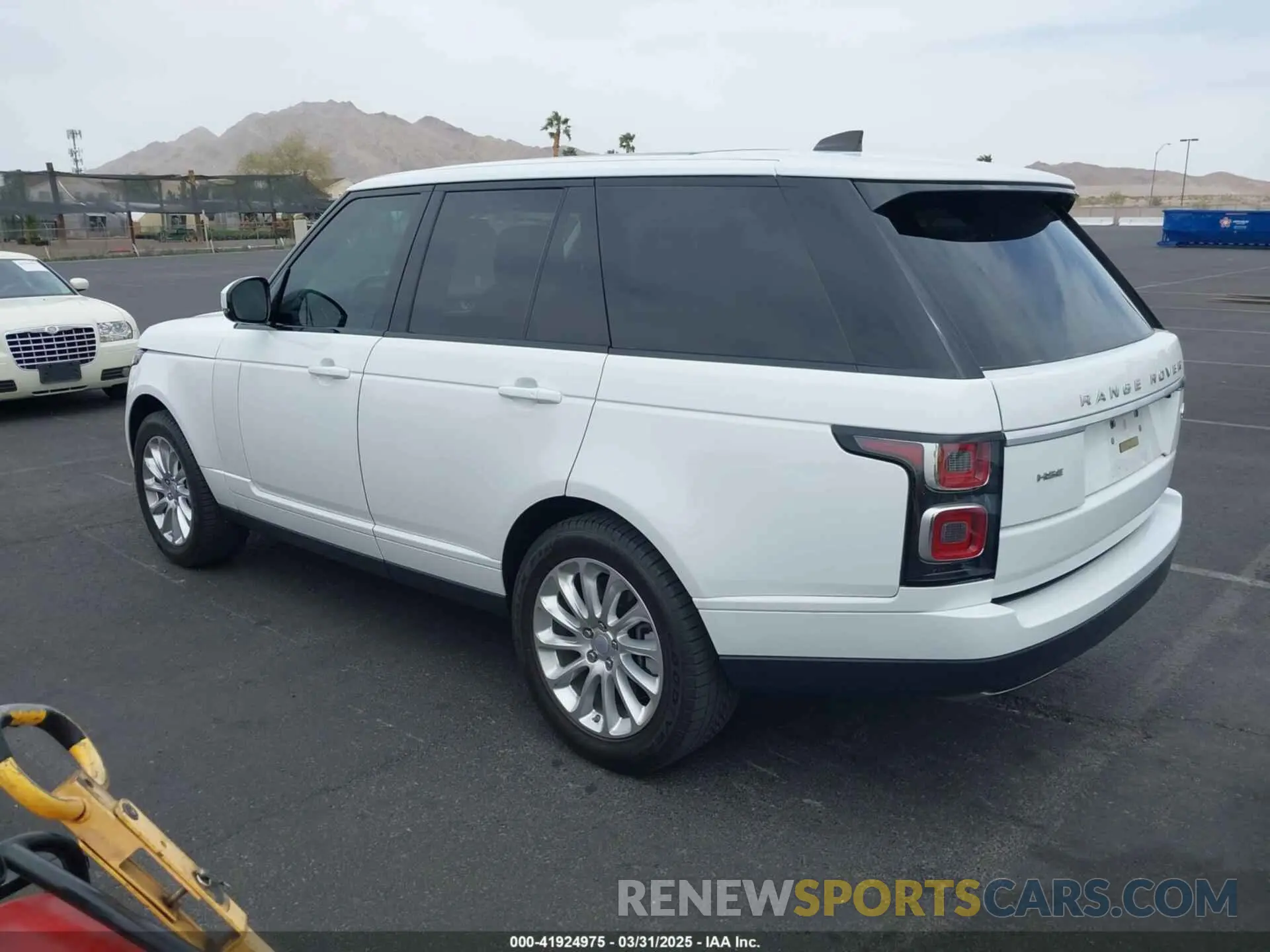 3 Photograph of a damaged car SALGS2SV2KA555261 LAND ROVER RANGE ROVER 2019