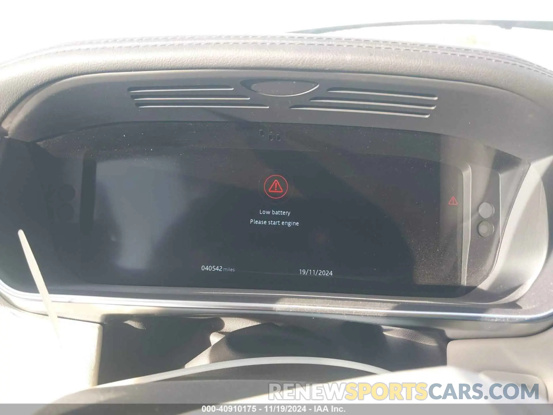 7 Photograph of a damaged car SALGS2SV3KA547623 LAND ROVER RANGE ROVER 2019