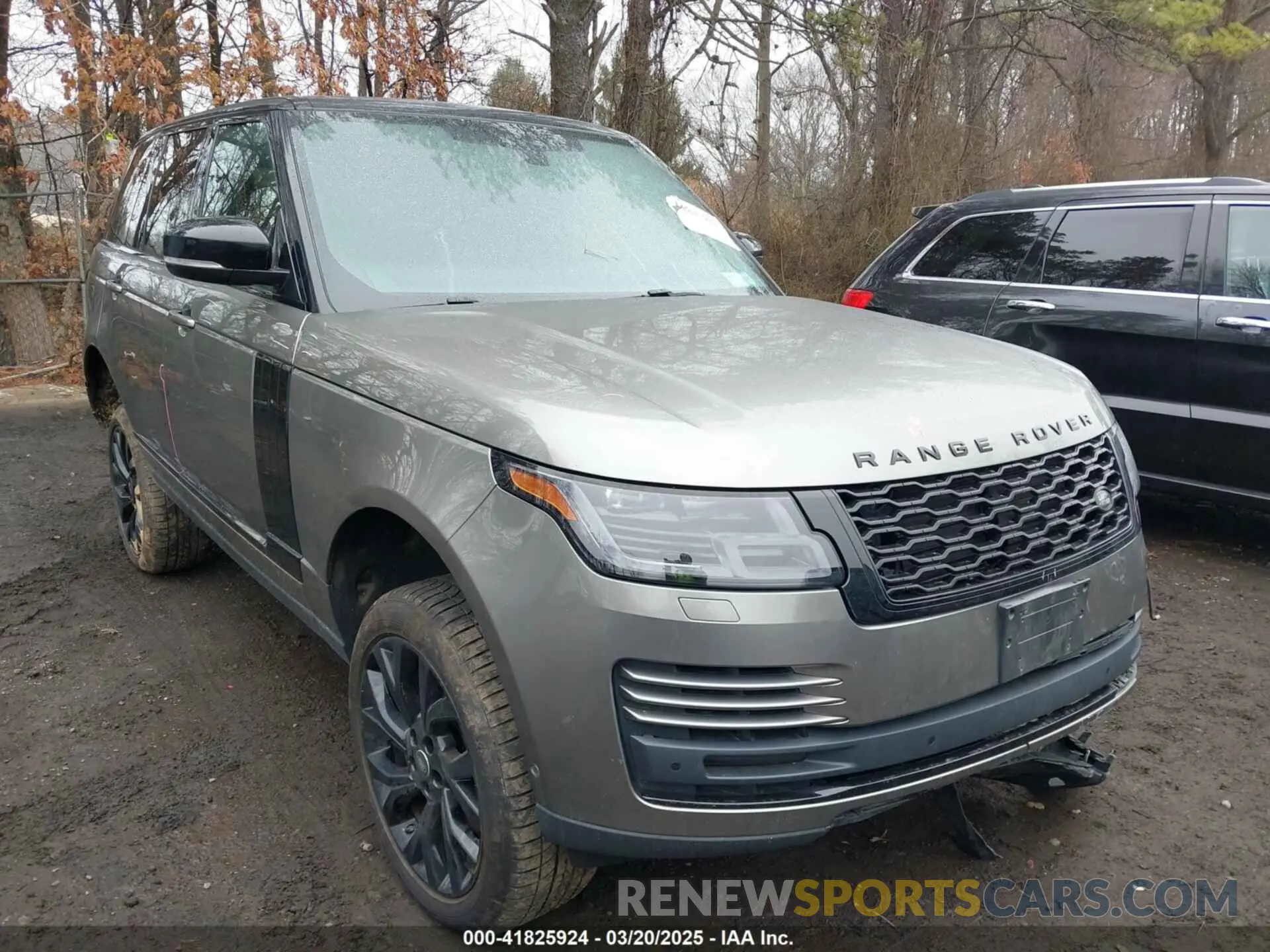 1 Photograph of a damaged car SALGS2SV4KA519345 LAND ROVER RANGE ROVER 2019