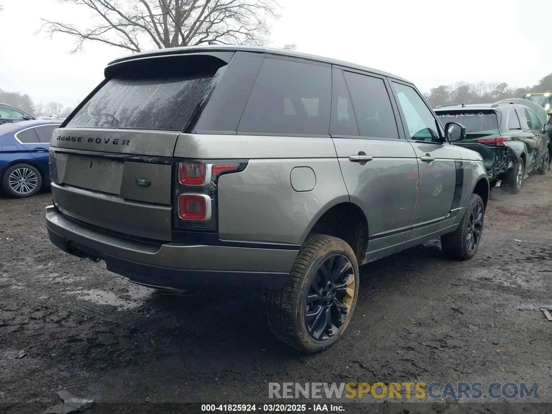 4 Photograph of a damaged car SALGS2SV4KA519345 LAND ROVER RANGE ROVER 2019