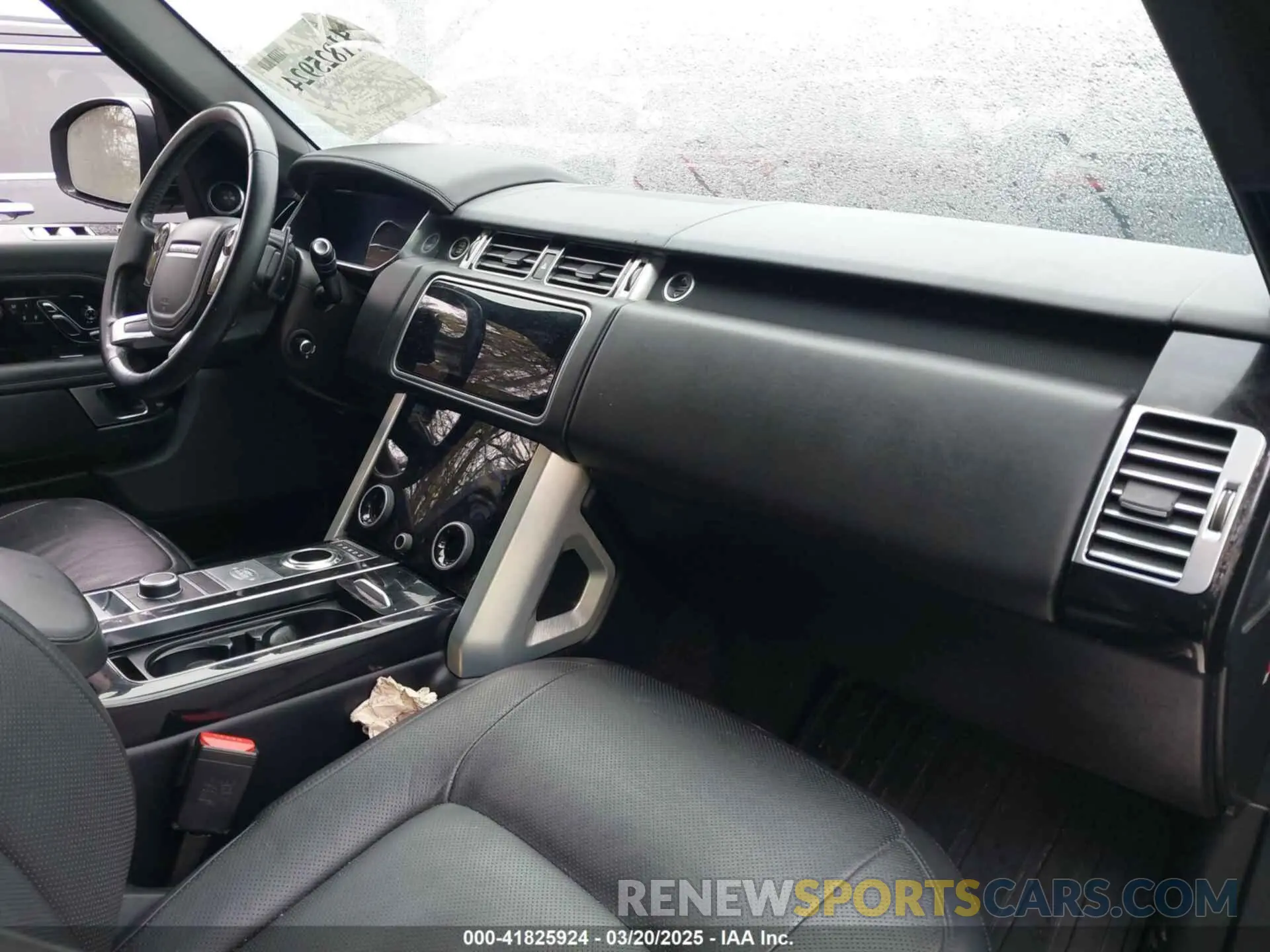 5 Photograph of a damaged car SALGS2SV4KA519345 LAND ROVER RANGE ROVER 2019