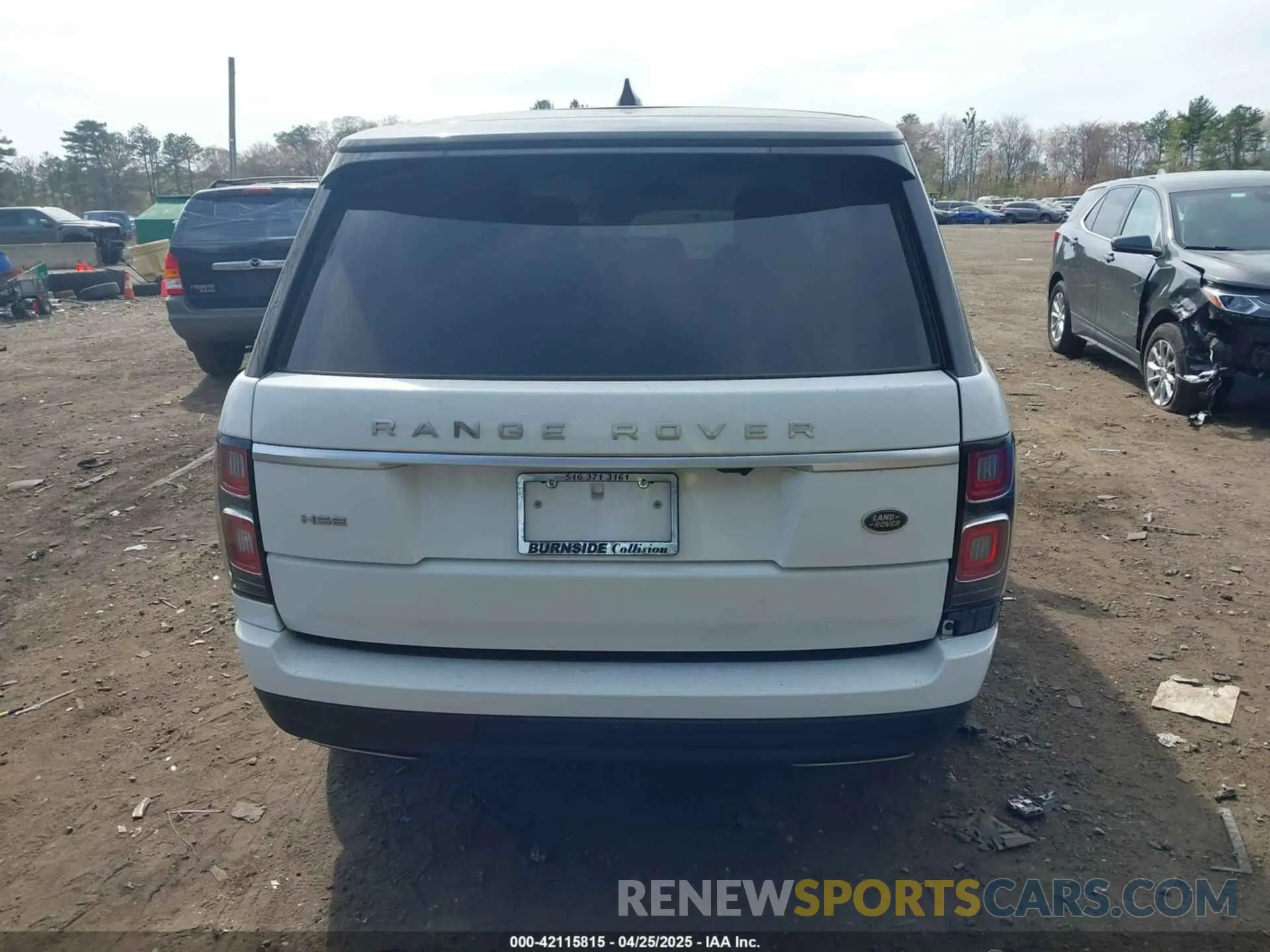 16 Photograph of a damaged car SALGS2SV4KA557464 LAND ROVER RANGE ROVER 2019