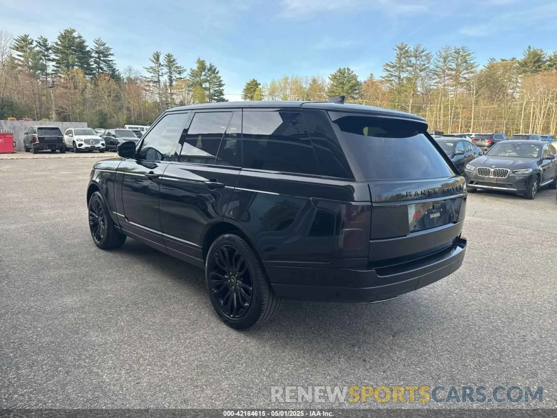 3 Photograph of a damaged car SALGS2SV5KA528460 LAND ROVER RANGE ROVER 2019