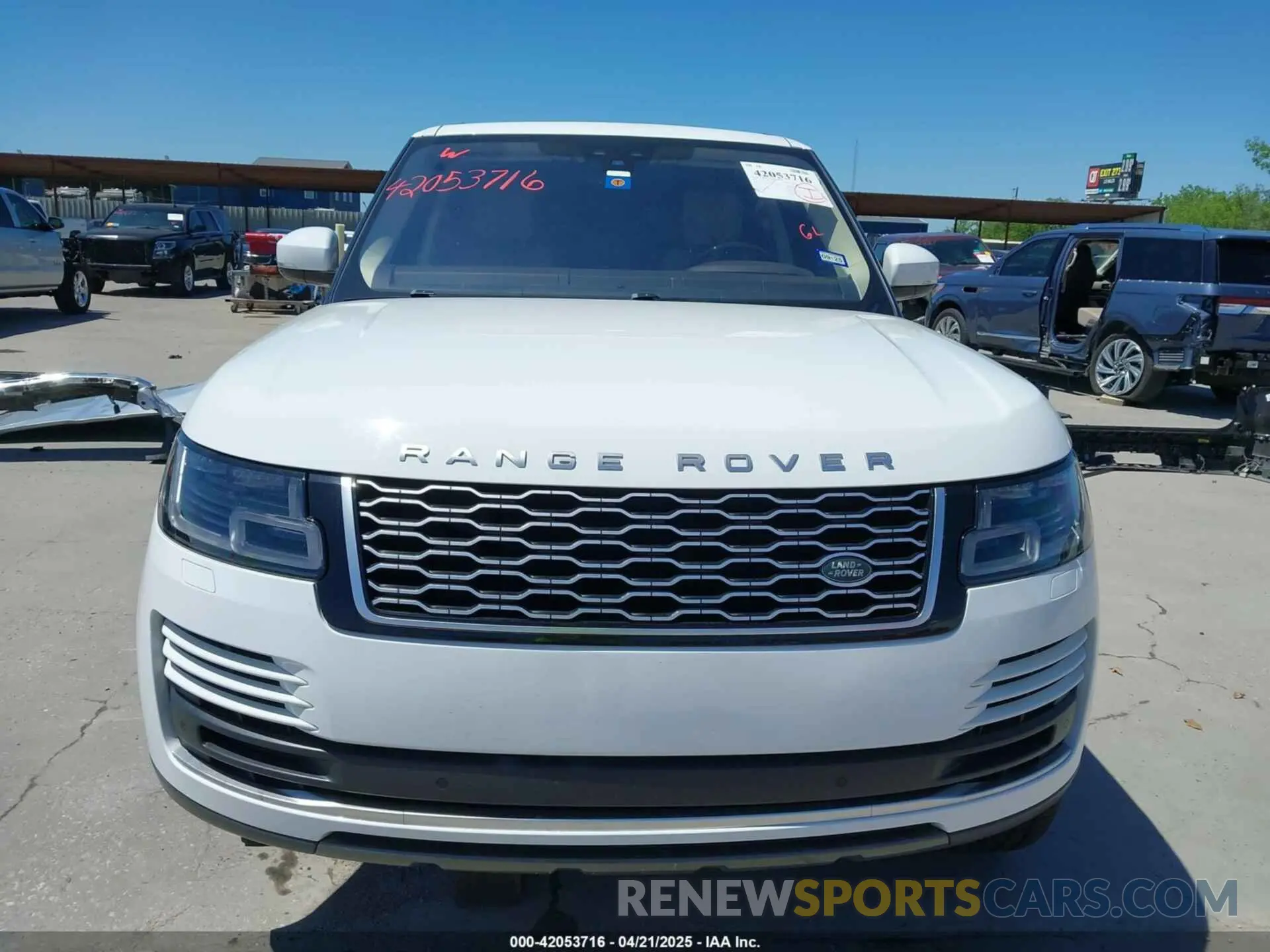 12 Photograph of a damaged car SALGS2SV5KA542892 LAND ROVER RANGE ROVER 2019