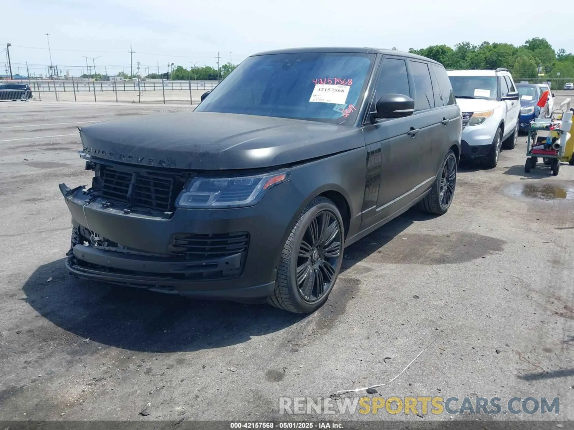 2 Photograph of a damaged car SALGS2SV6KA555683 LAND ROVER RANGE ROVER 2019