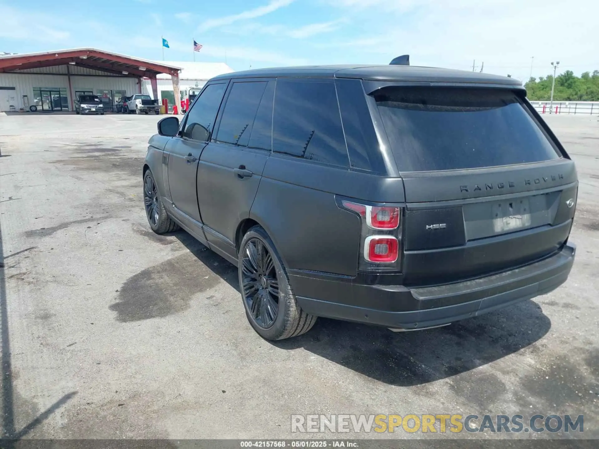 3 Photograph of a damaged car SALGS2SV6KA555683 LAND ROVER RANGE ROVER 2019