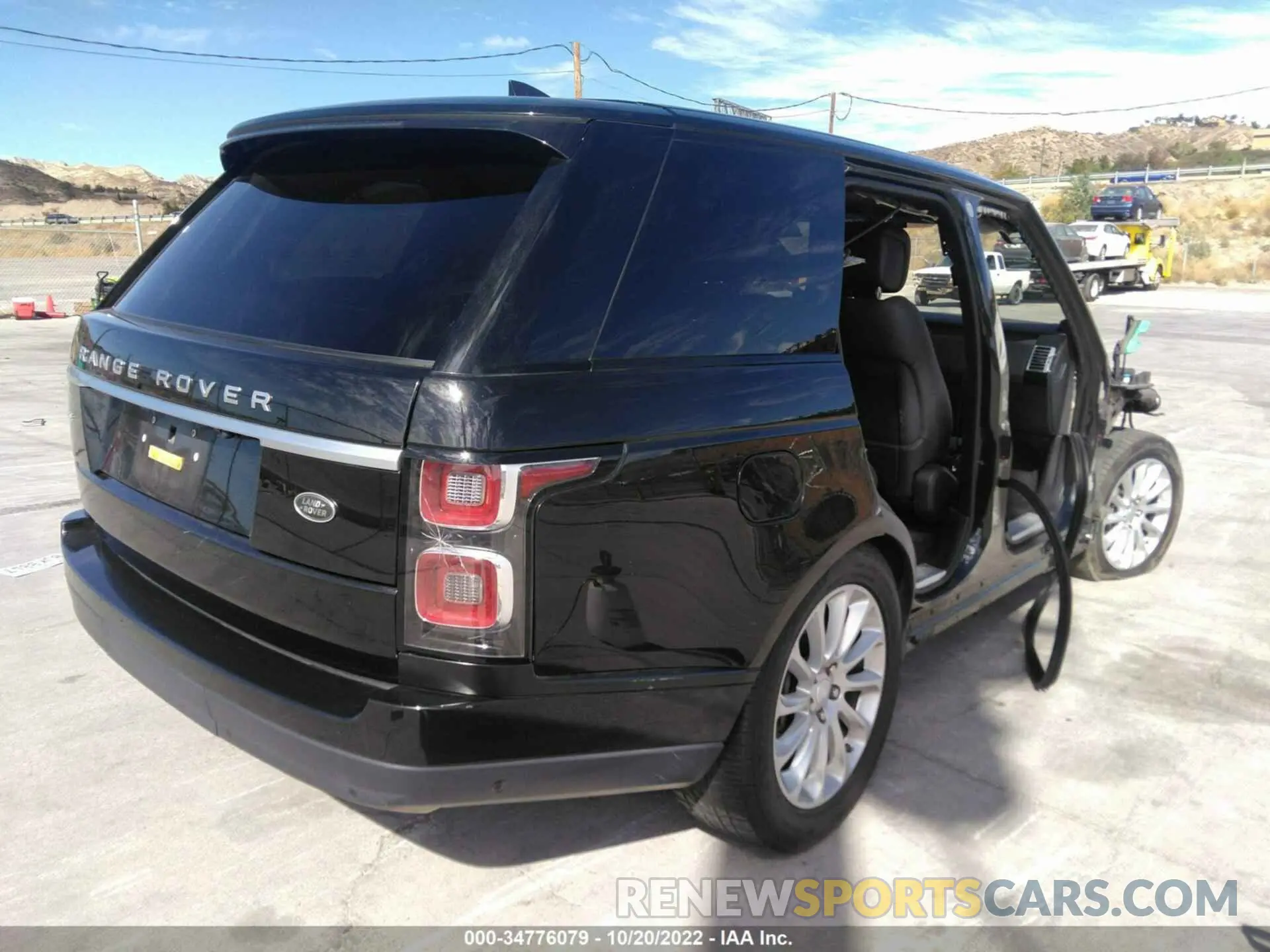 4 Photograph of a damaged car SALGS2SV7KA542876 LAND ROVER RANGE ROVER 2019