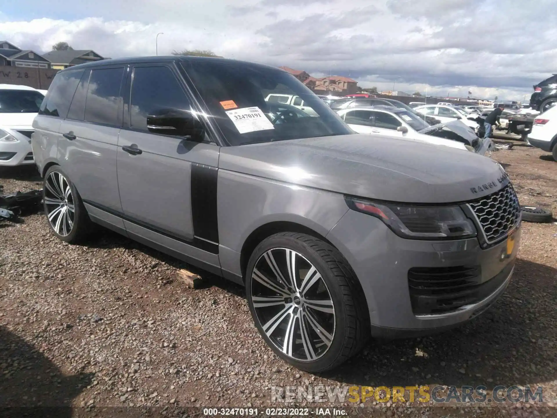 1 Photograph of a damaged car SALGS2SV8KA545575 LAND ROVER RANGE ROVER 2019