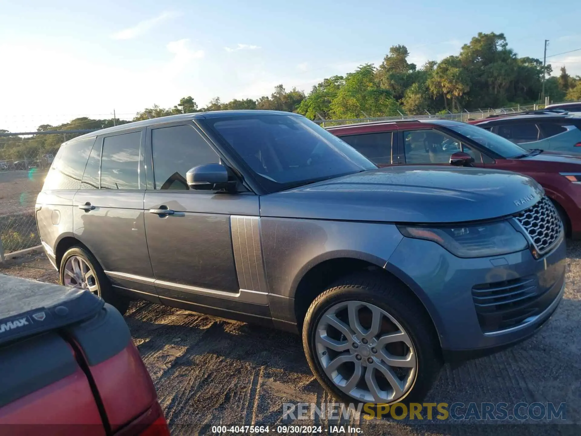 13 Photograph of a damaged car SALGS2SV9KA554320 LAND ROVER RANGE ROVER 2019