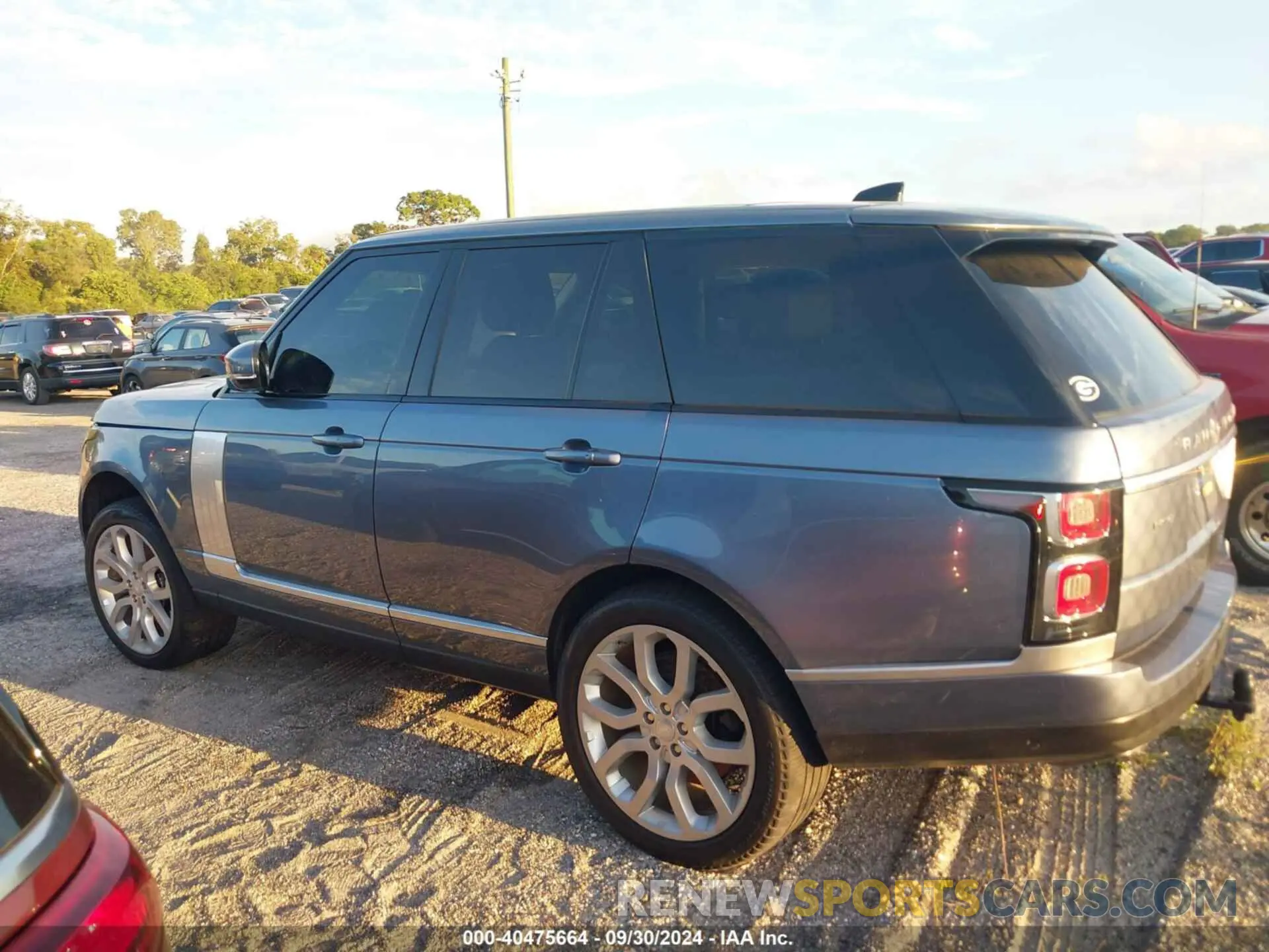 14 Photograph of a damaged car SALGS2SV9KA554320 LAND ROVER RANGE ROVER 2019