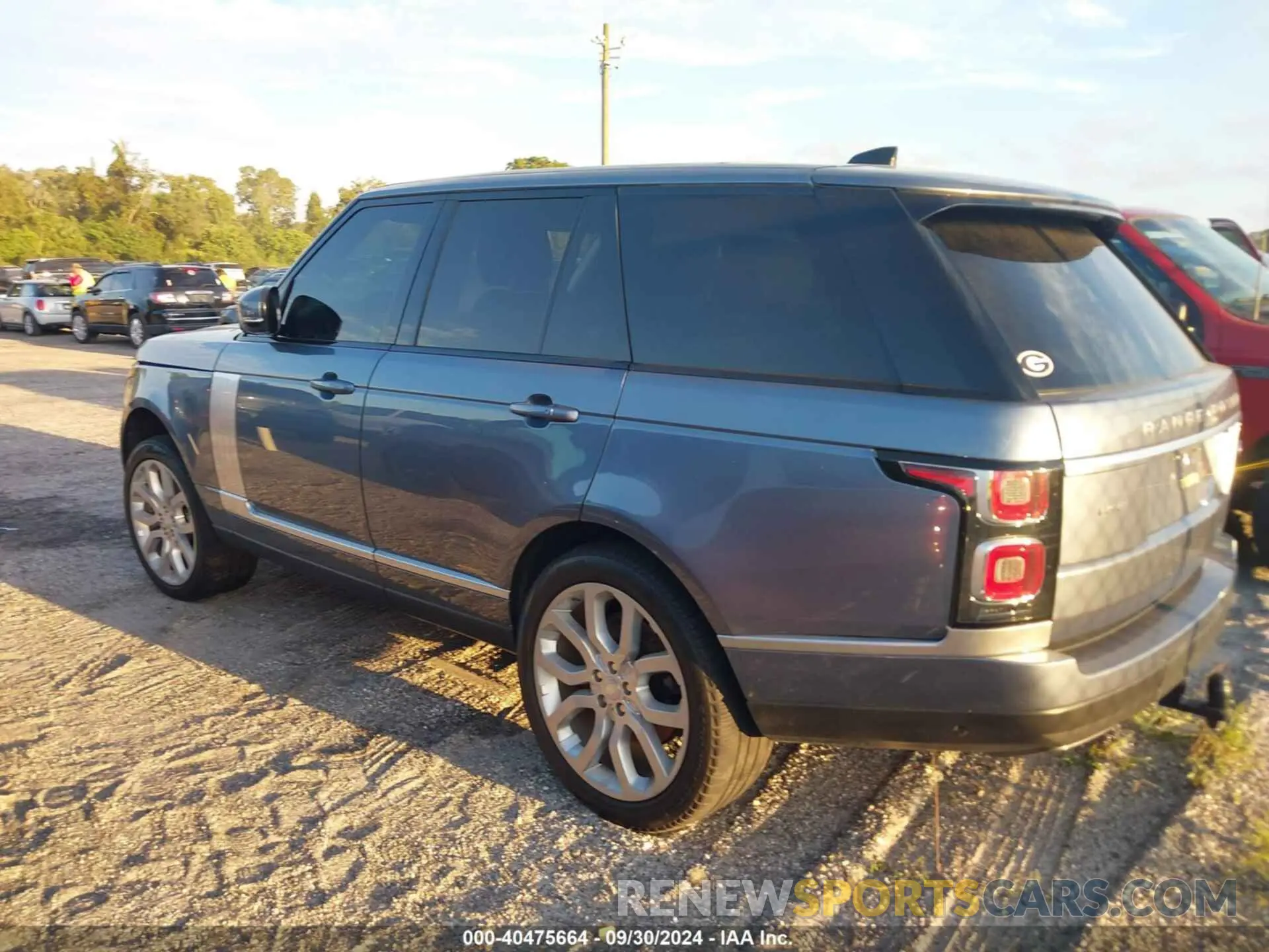 3 Photograph of a damaged car SALGS2SV9KA554320 LAND ROVER RANGE ROVER 2019