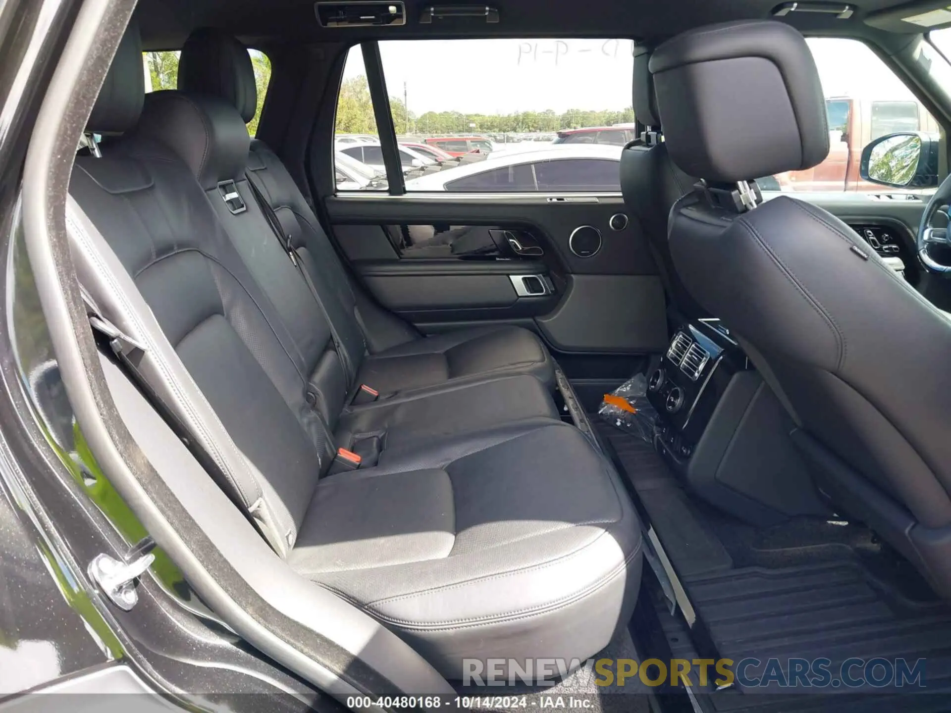8 Photograph of a damaged car SALGS5RE1KA536921 LAND ROVER RANGE ROVER 2019