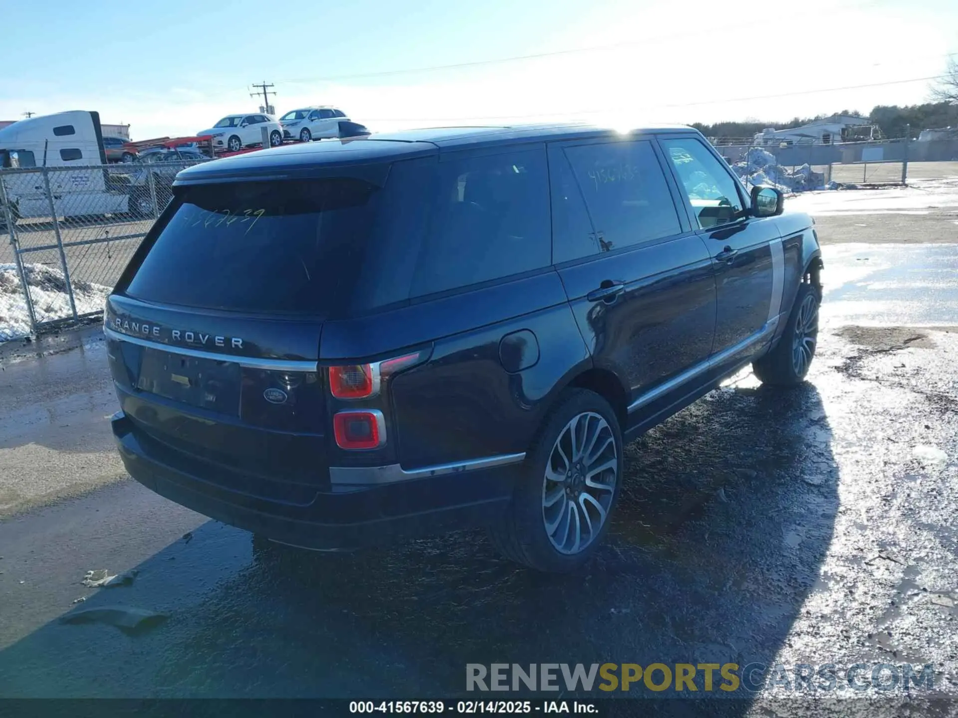 4 Photograph of a damaged car SALGS5RE1KA543268 LAND ROVER RANGE ROVER 2019