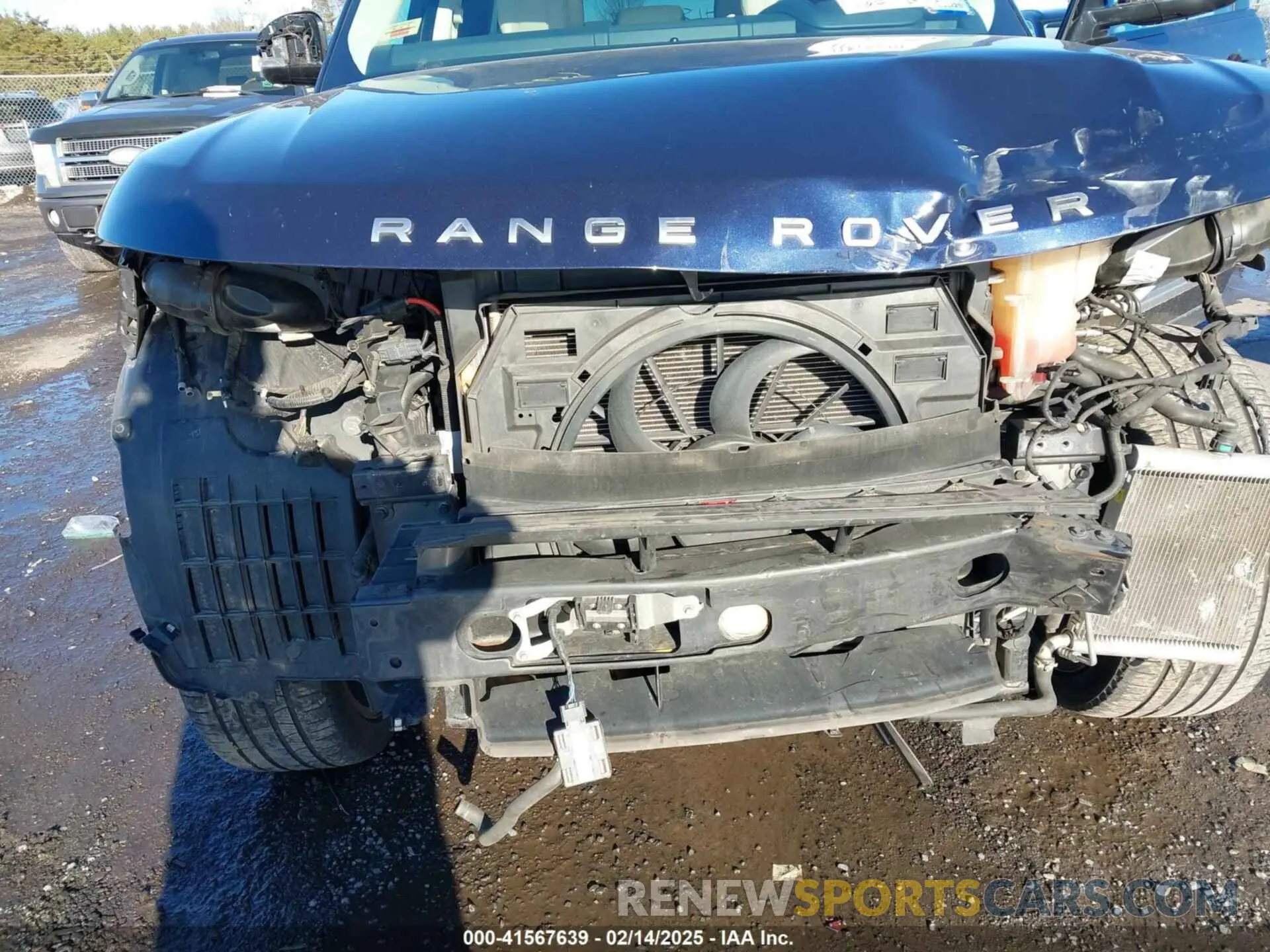 6 Photograph of a damaged car SALGS5RE1KA543268 LAND ROVER RANGE ROVER 2019