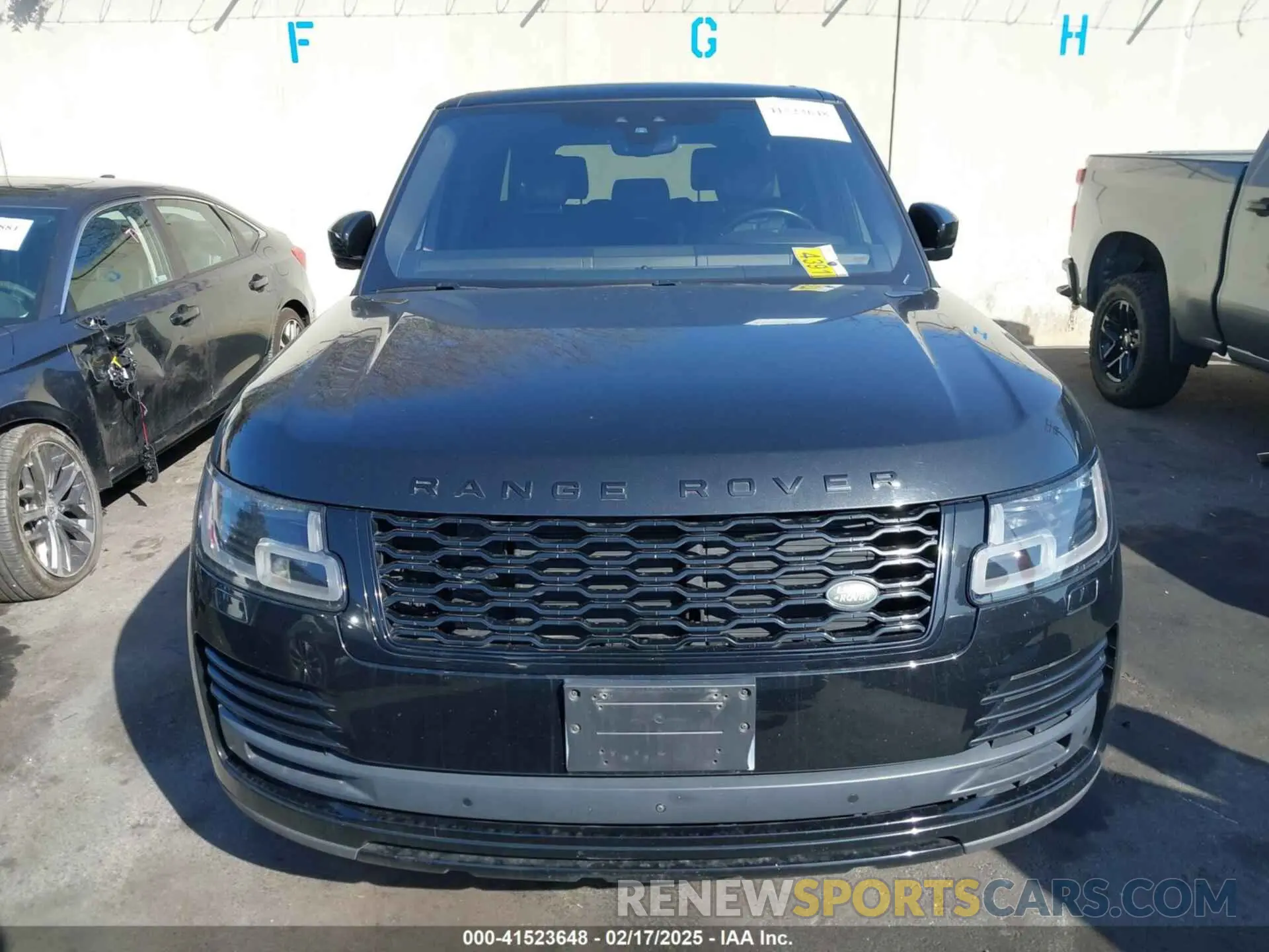 11 Photograph of a damaged car SALGS5RE7KA547860 LAND ROVER RANGE ROVER 2019