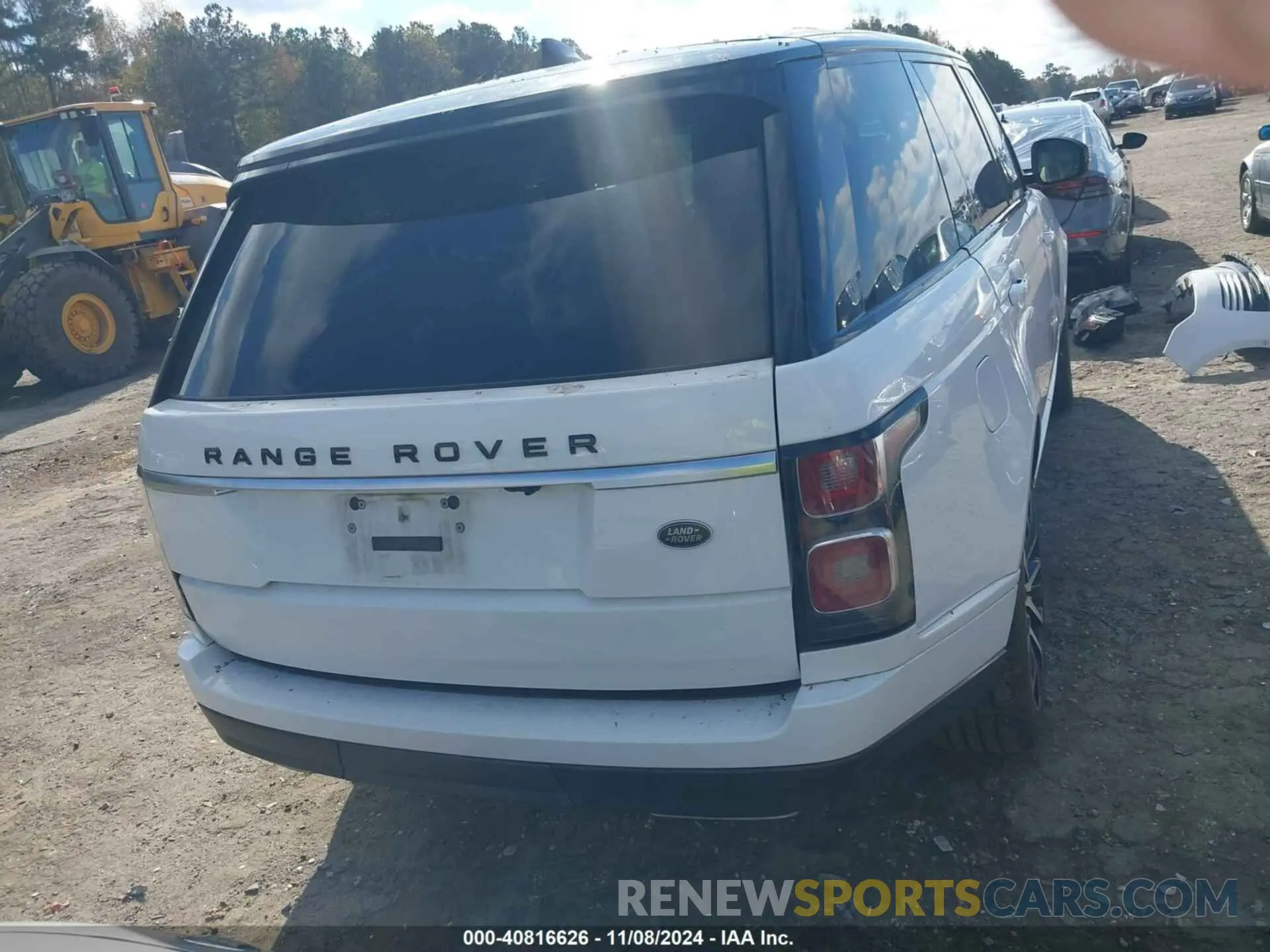 17 Photograph of a damaged car SALGS5RE9KA541283 LAND ROVER RANGE ROVER 2019