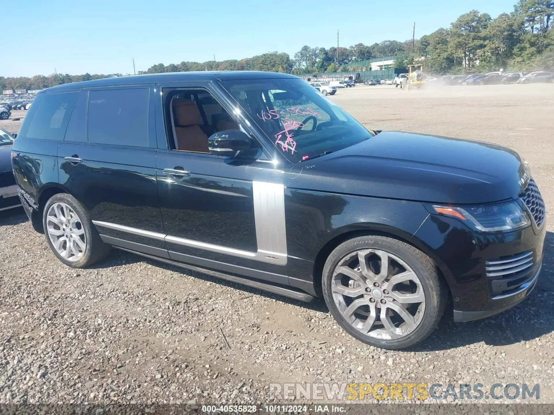 13 Photograph of a damaged car SALGV5RE7KA546795 LAND ROVER RANGE ROVER 2019
