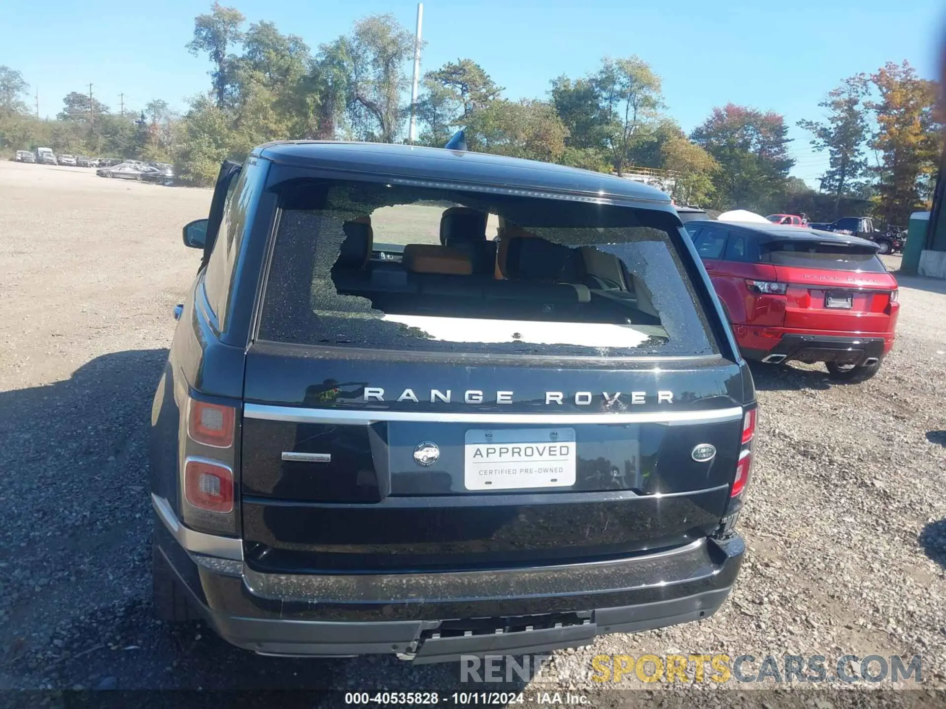 16 Photograph of a damaged car SALGV5RE7KA546795 LAND ROVER RANGE ROVER 2019