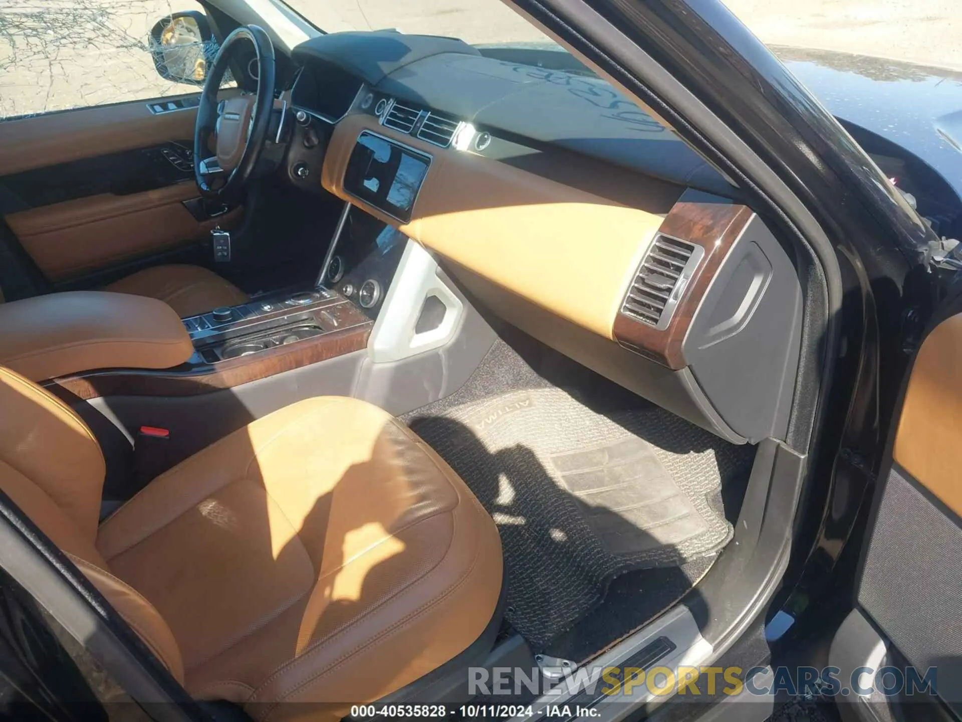 5 Photograph of a damaged car SALGV5RE7KA546795 LAND ROVER RANGE ROVER 2019