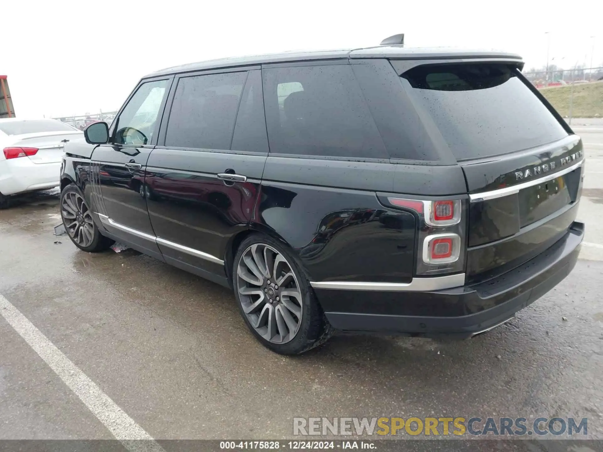 3 Photograph of a damaged car SALGW5SE0KA544250 LAND ROVER RANGE ROVER 2019