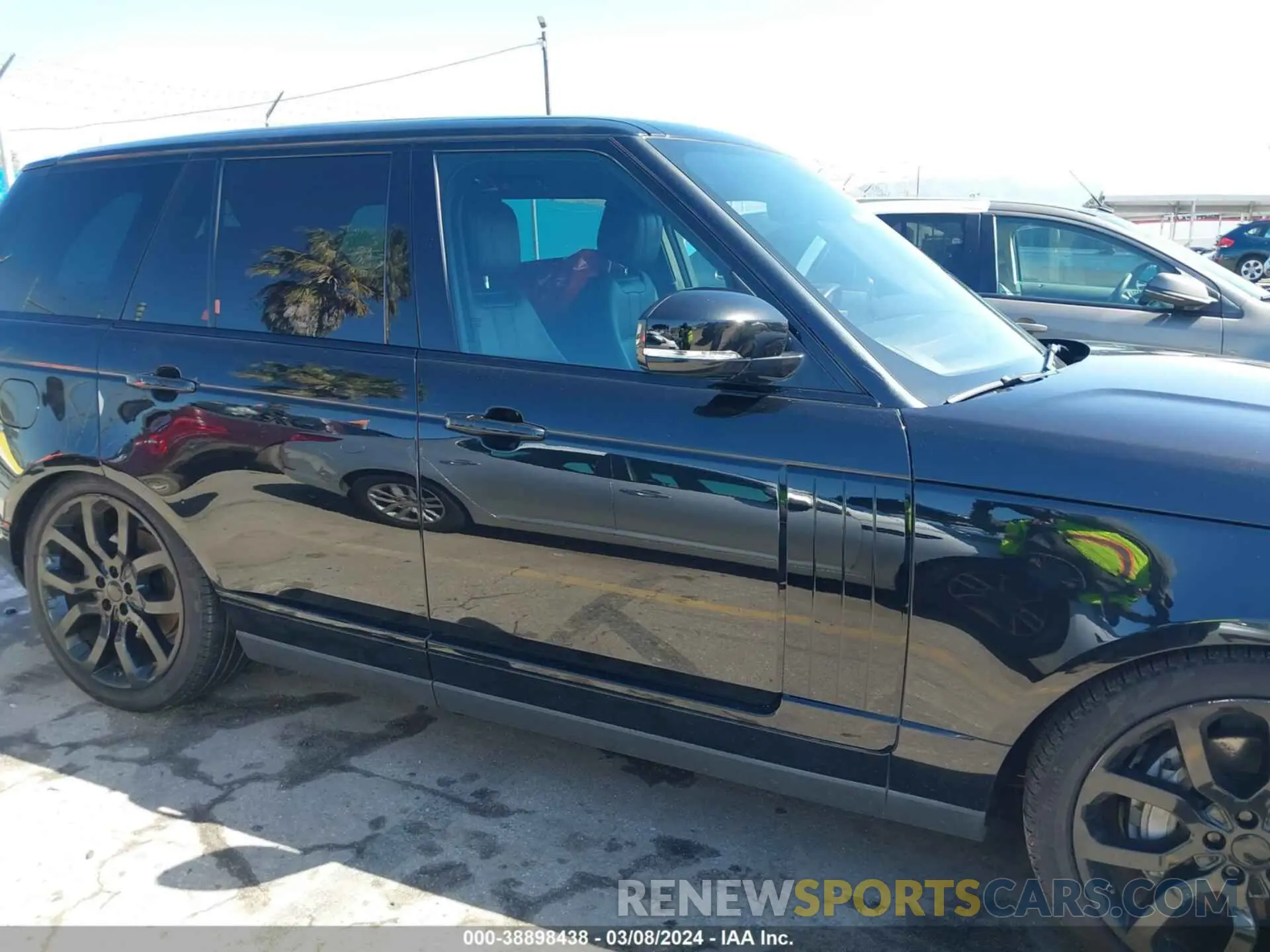 14 Photograph of a damaged car SALGR2SU4LA572924 LAND ROVER RANGE ROVER 2020