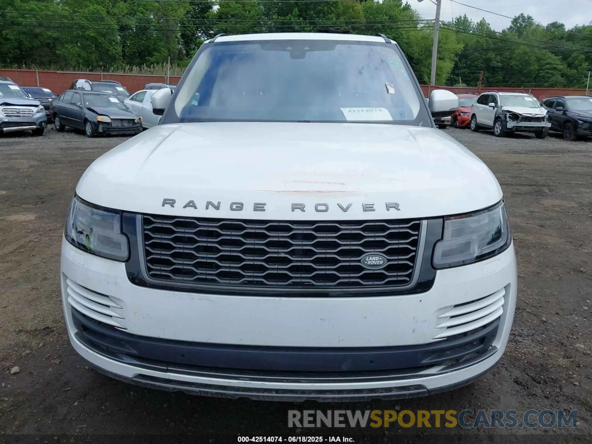 12 Photograph of a damaged car SALGR2SU8LA589502 LAND ROVER RANGE ROVER 2020