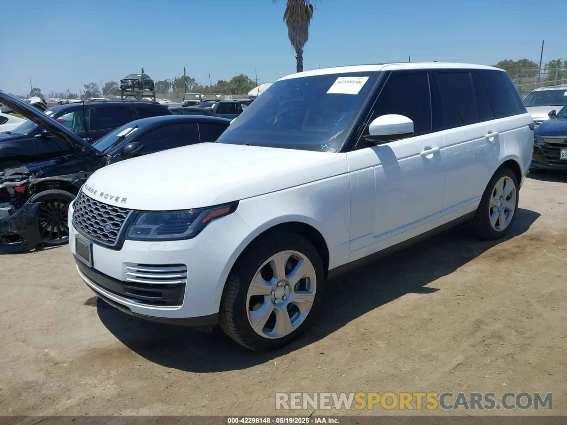 2 Photograph of a damaged car SALGS2RU0LA408144 LAND ROVER RANGE ROVER 2020