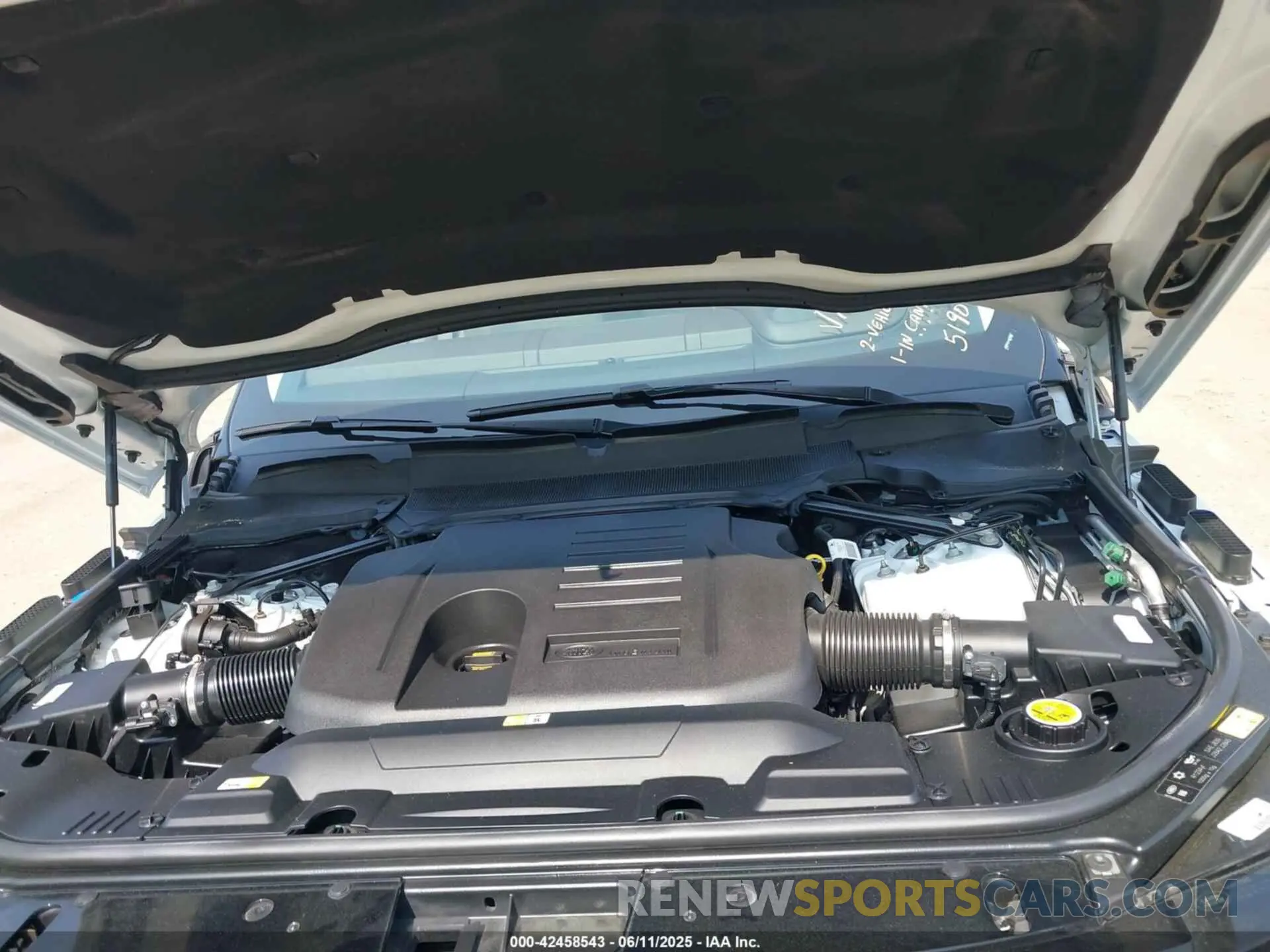 9 Photograph of a damaged car SALGS2RU3LA590695 LAND ROVER RANGE ROVER 2020