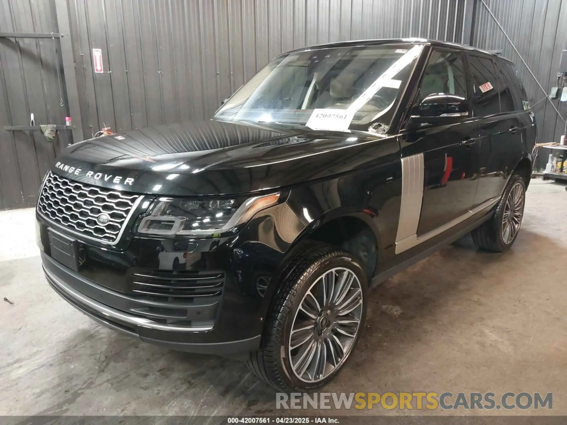 2 Photograph of a damaged car SALGS2RU7LA573804 LAND ROVER RANGE ROVER 2020